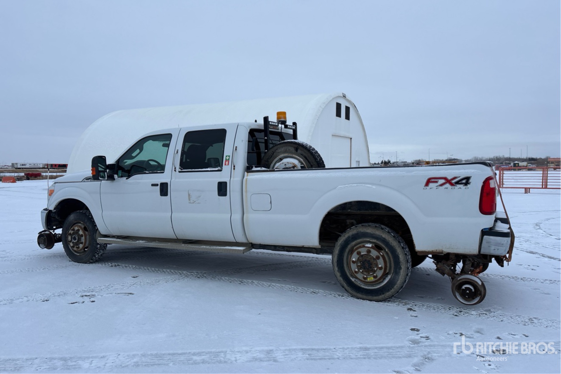 General Appearance with Imagen: esquina trasera izquierda