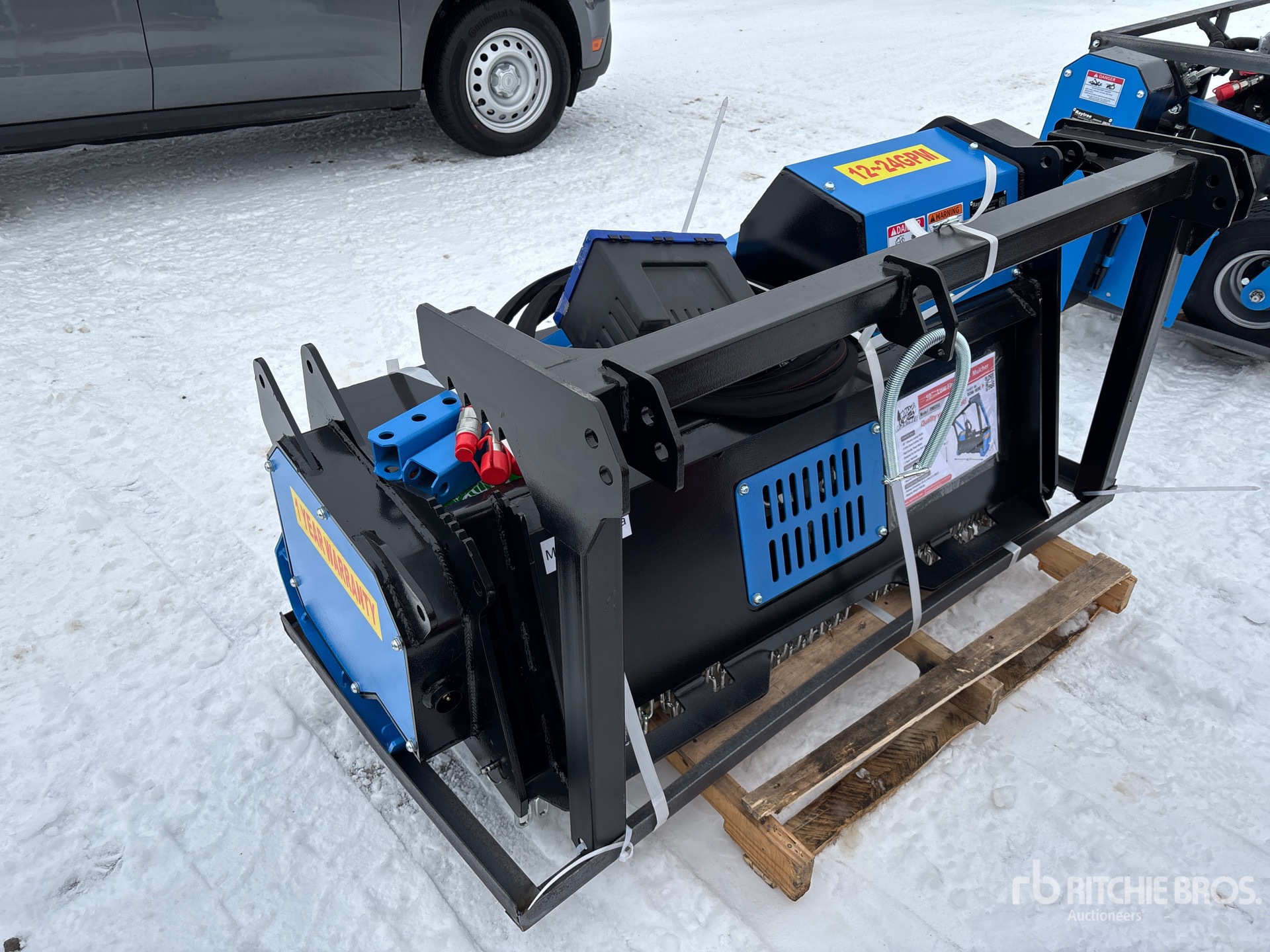 General Appearance with Picture, Left Rear Corner