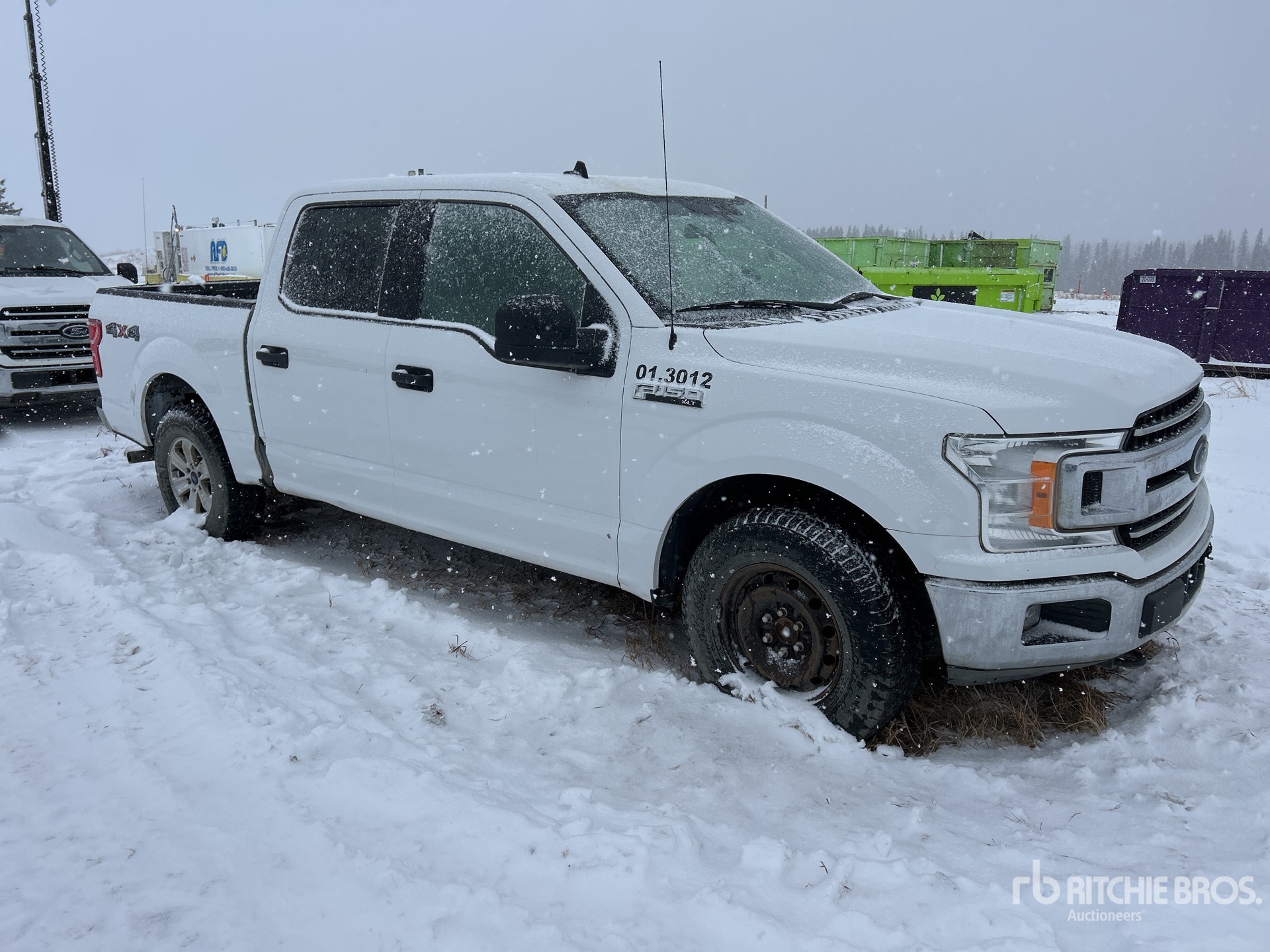 General Appearance with Picture, Right Front Corner