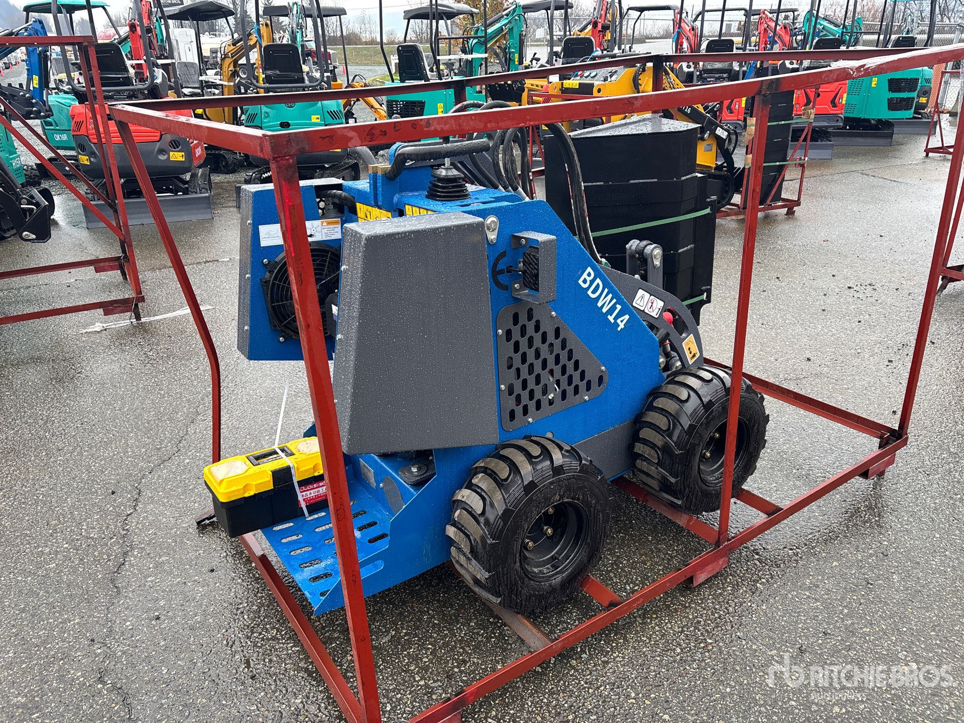 General Appearance with Imagen: esquina trasera derecha