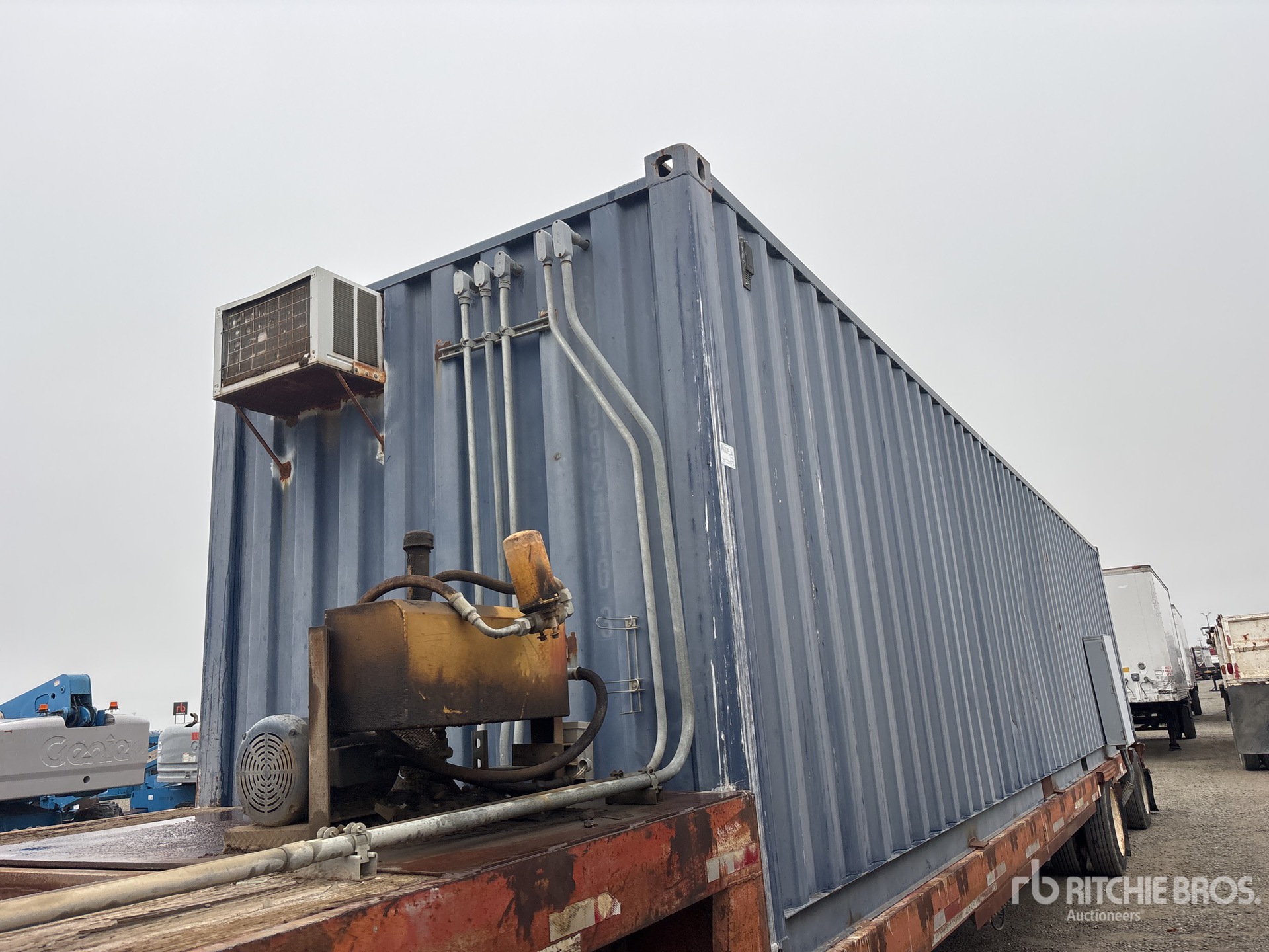 General Appearance with Featured Photo