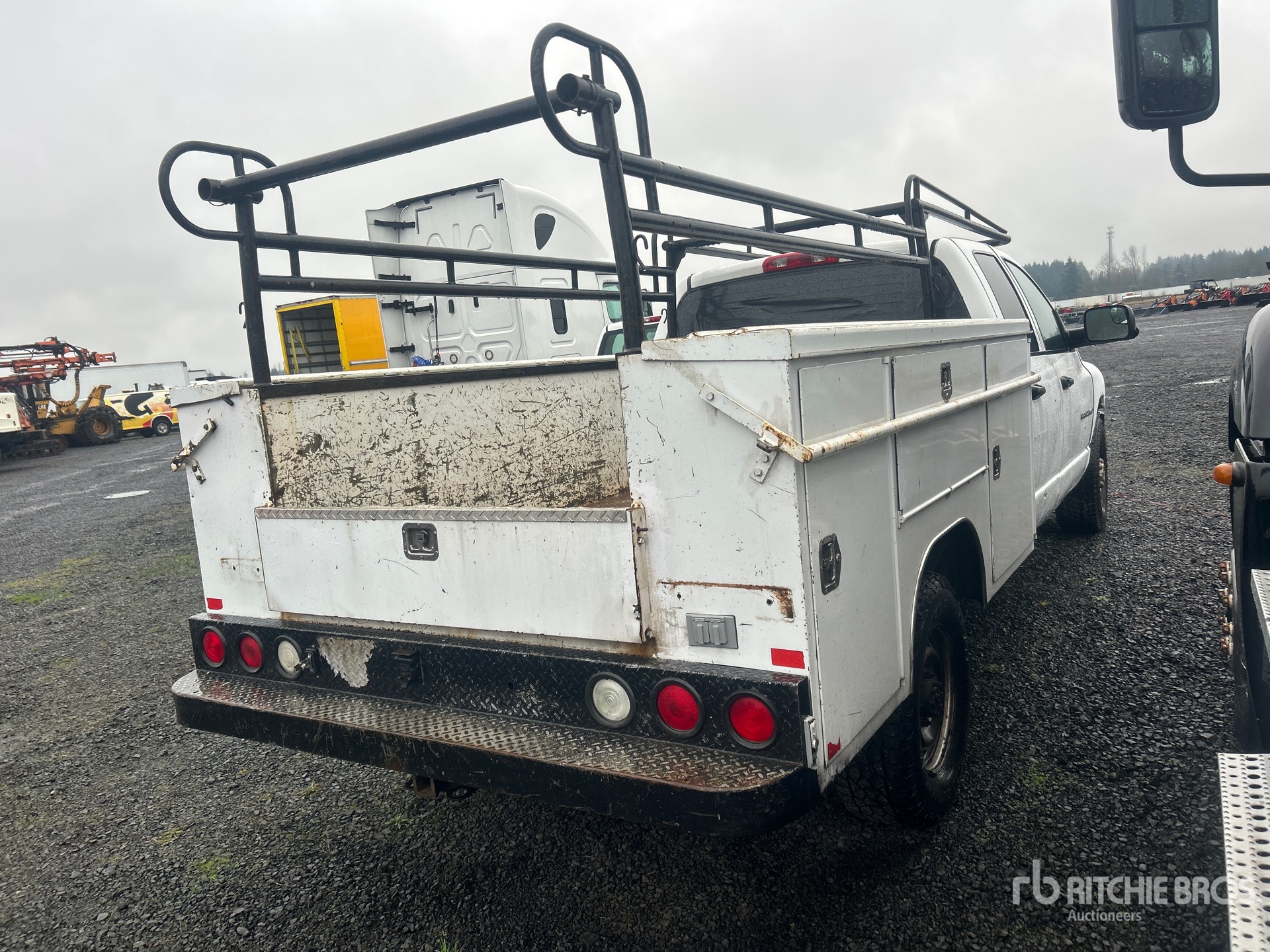 General Appearance with Image, coin arrière droit