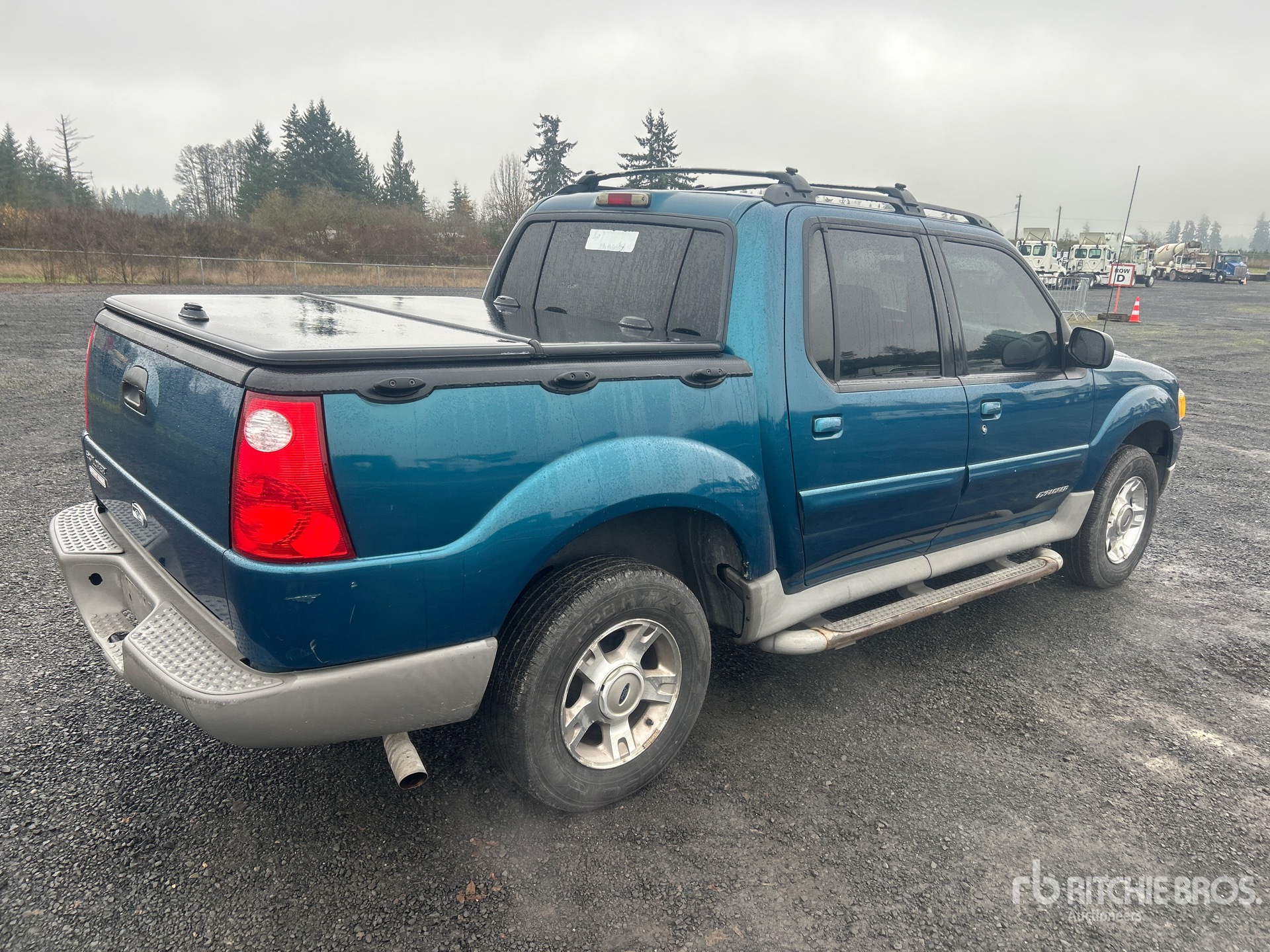 Aspect général with Image, coin arrière droit