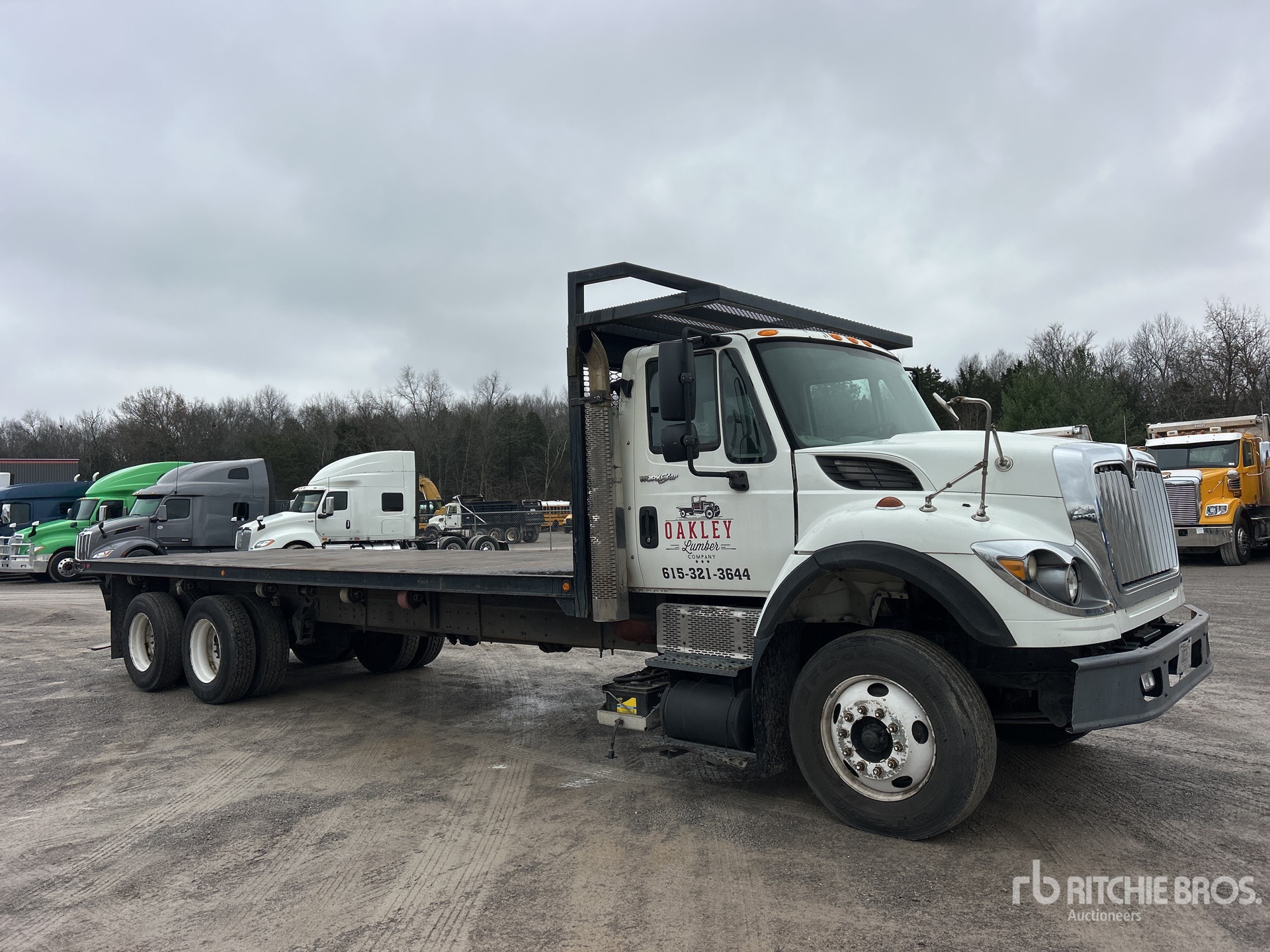 General Appearance with Picture, Right Front Corner