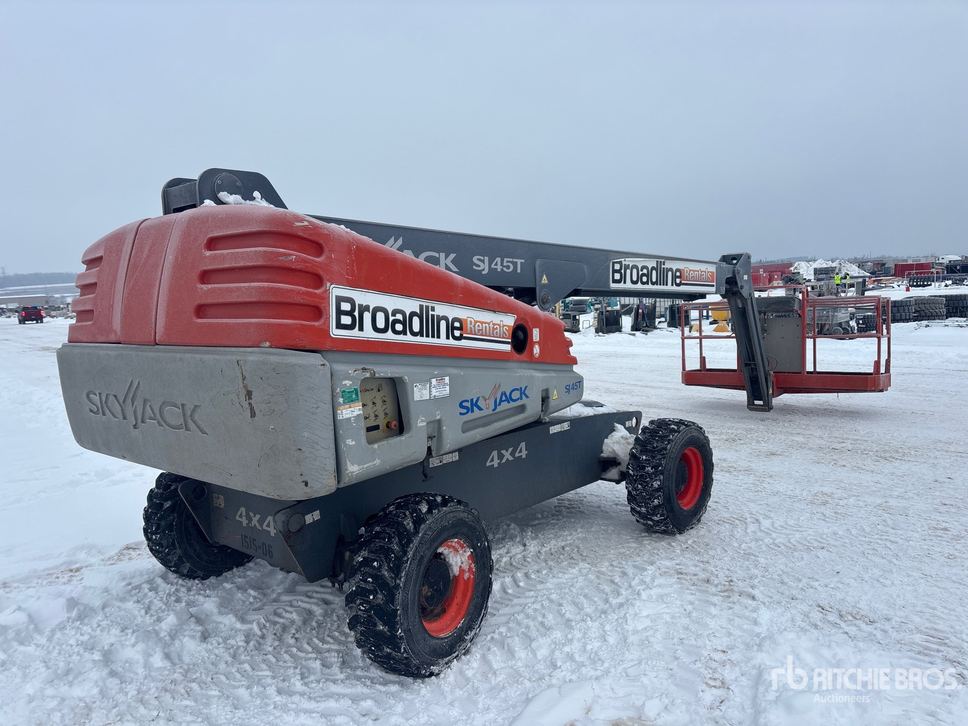 General Appearance with Picture, Right Rear Corner