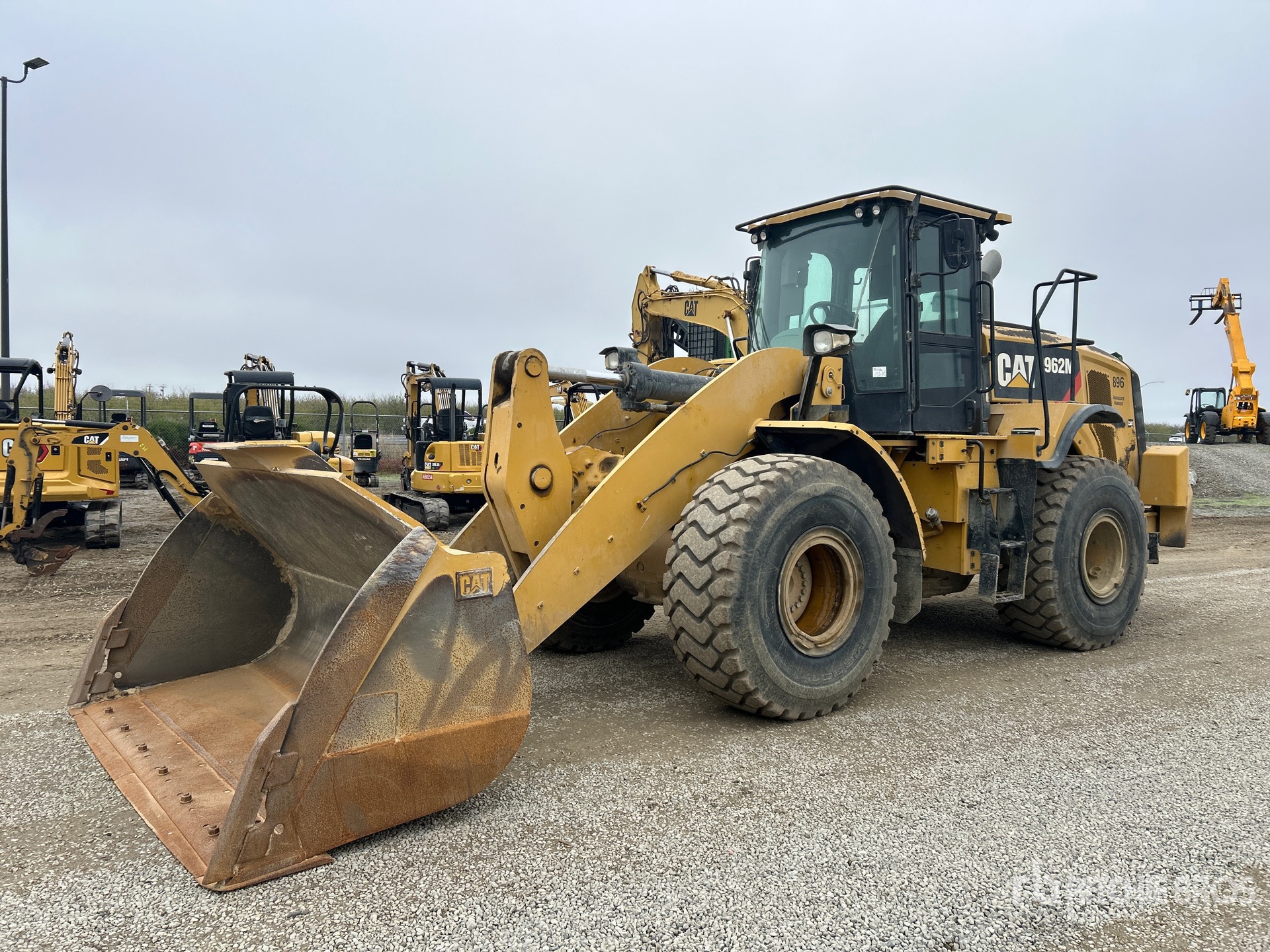 Aspect général with Image, coin avant gauche