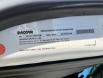 Moteur with Emission Label