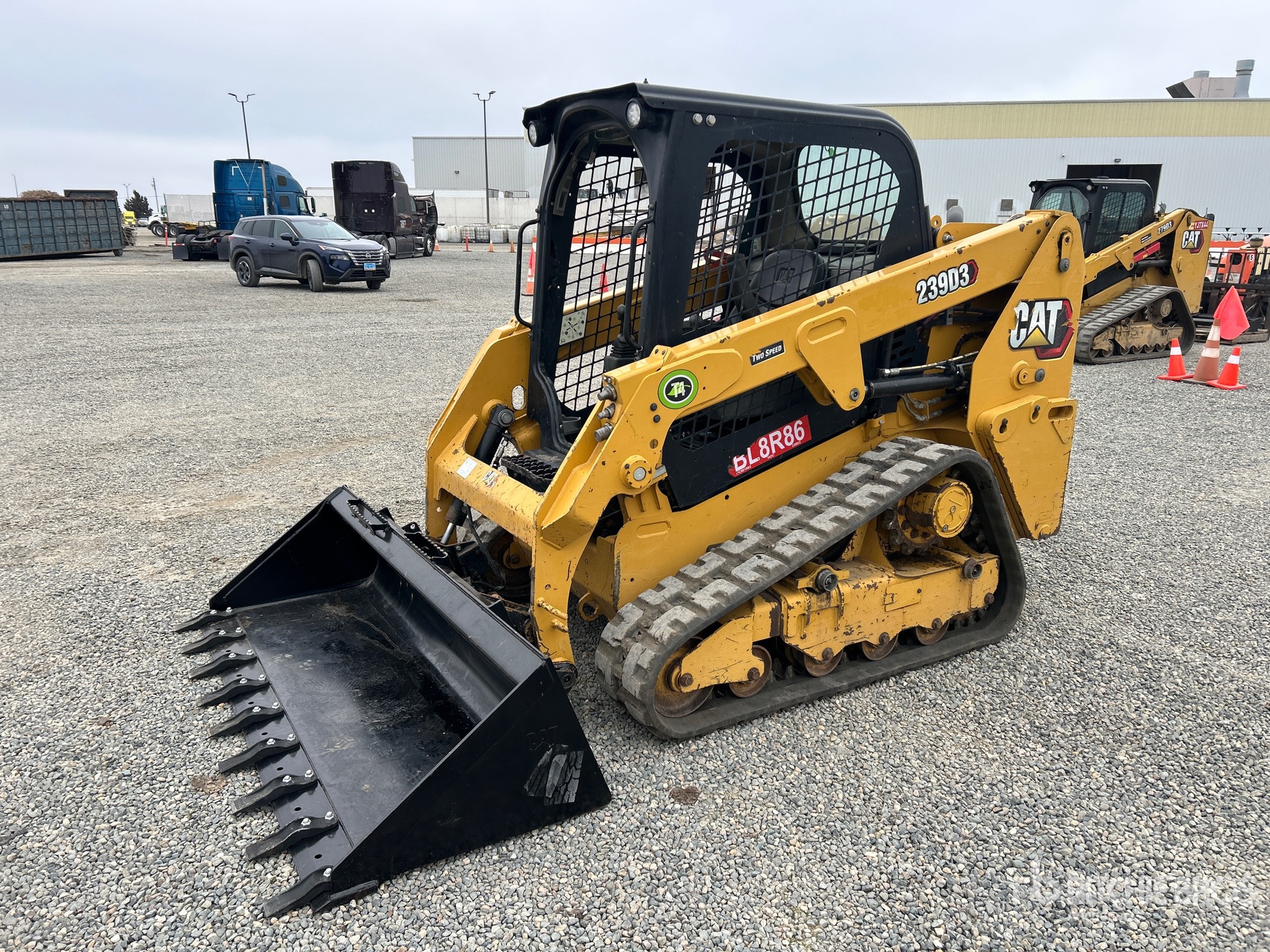 Aspect général with Image, coin avant gauche