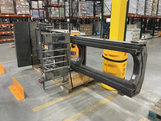 2020 Crown SP4050-30 Order Picker