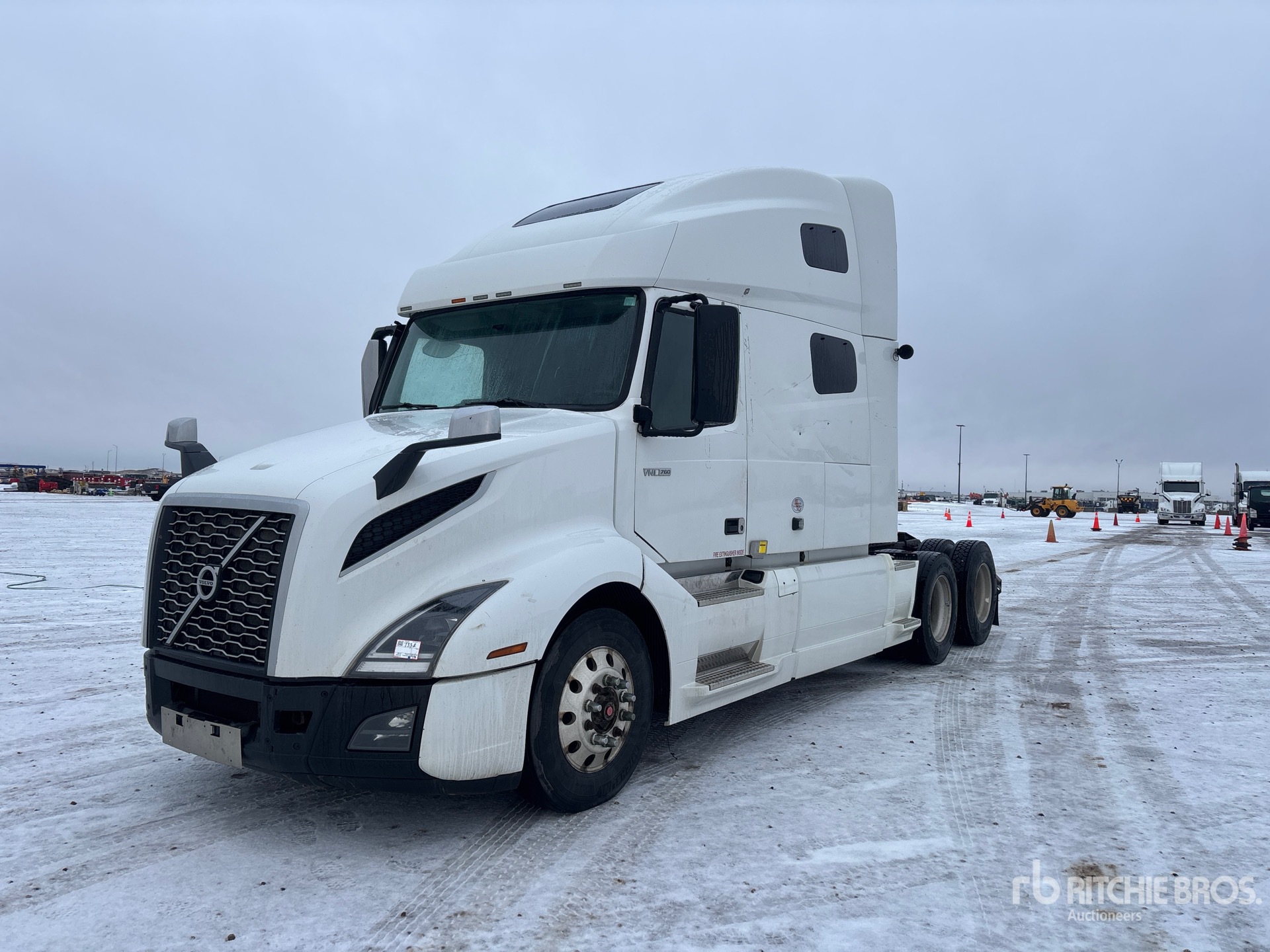 General Appearance with Foto, angolo anteriore sinistro