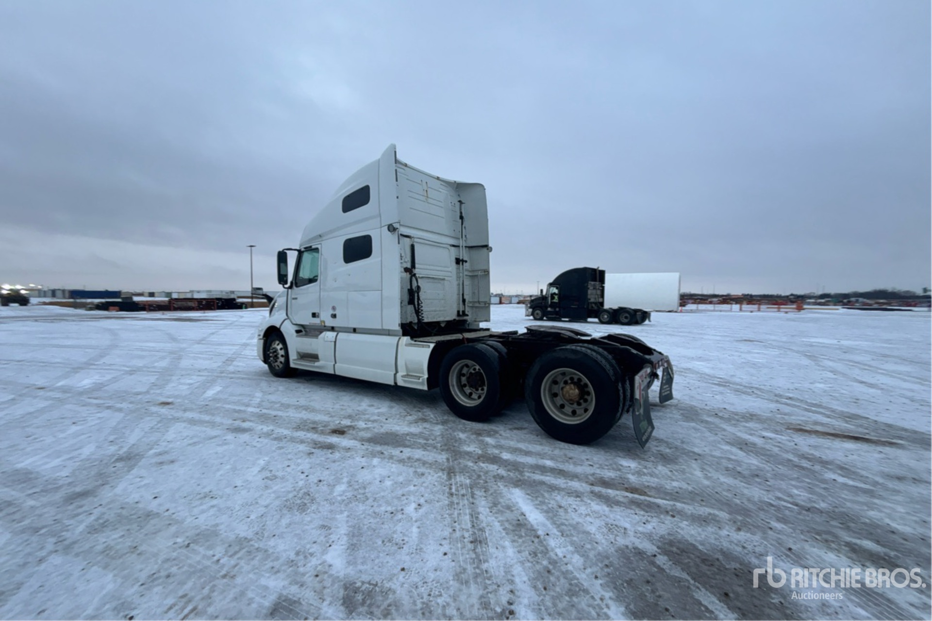 General Appearance with Imagen: esquina trasera izquierda