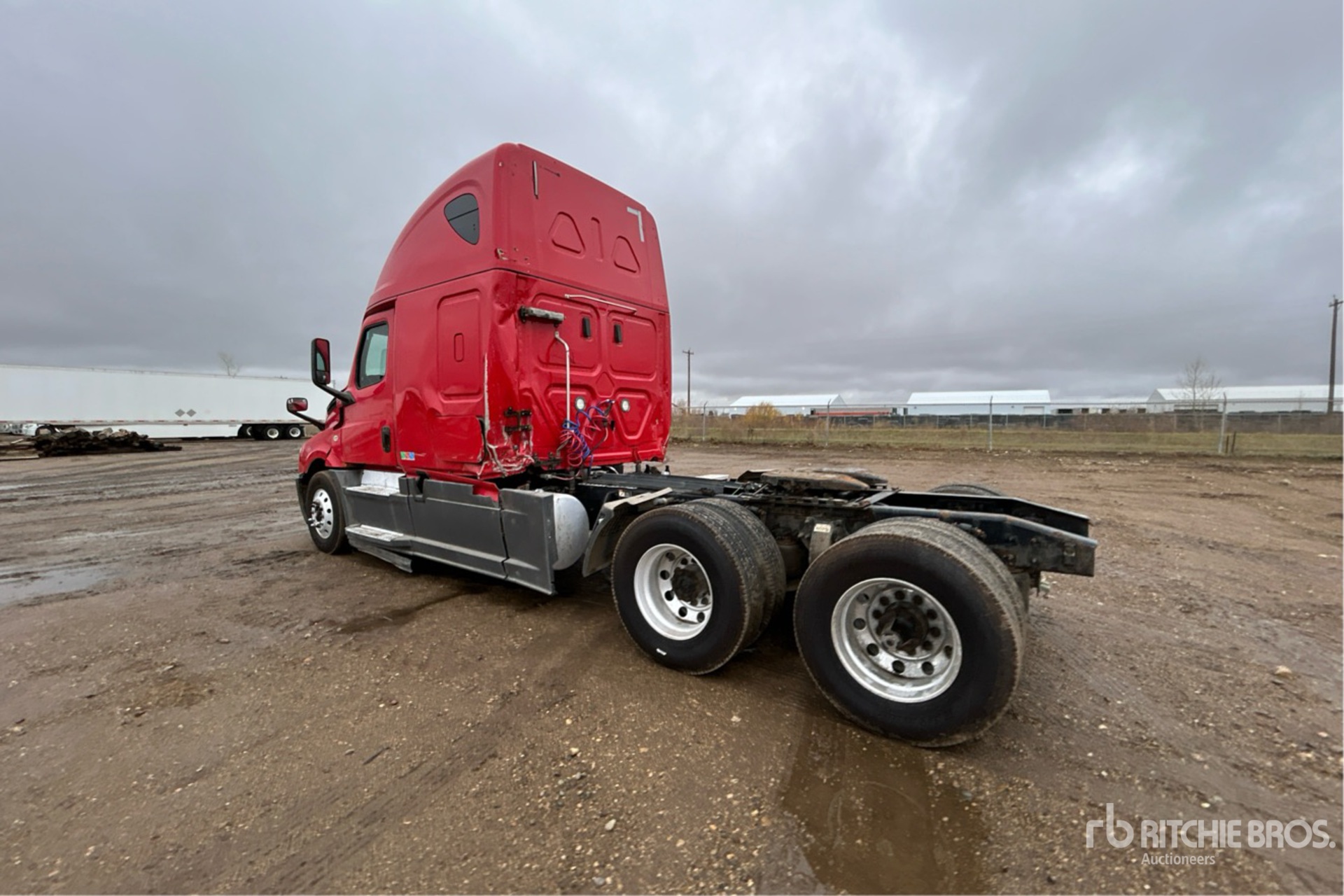 Aspect général with Image, coin arrière gauche