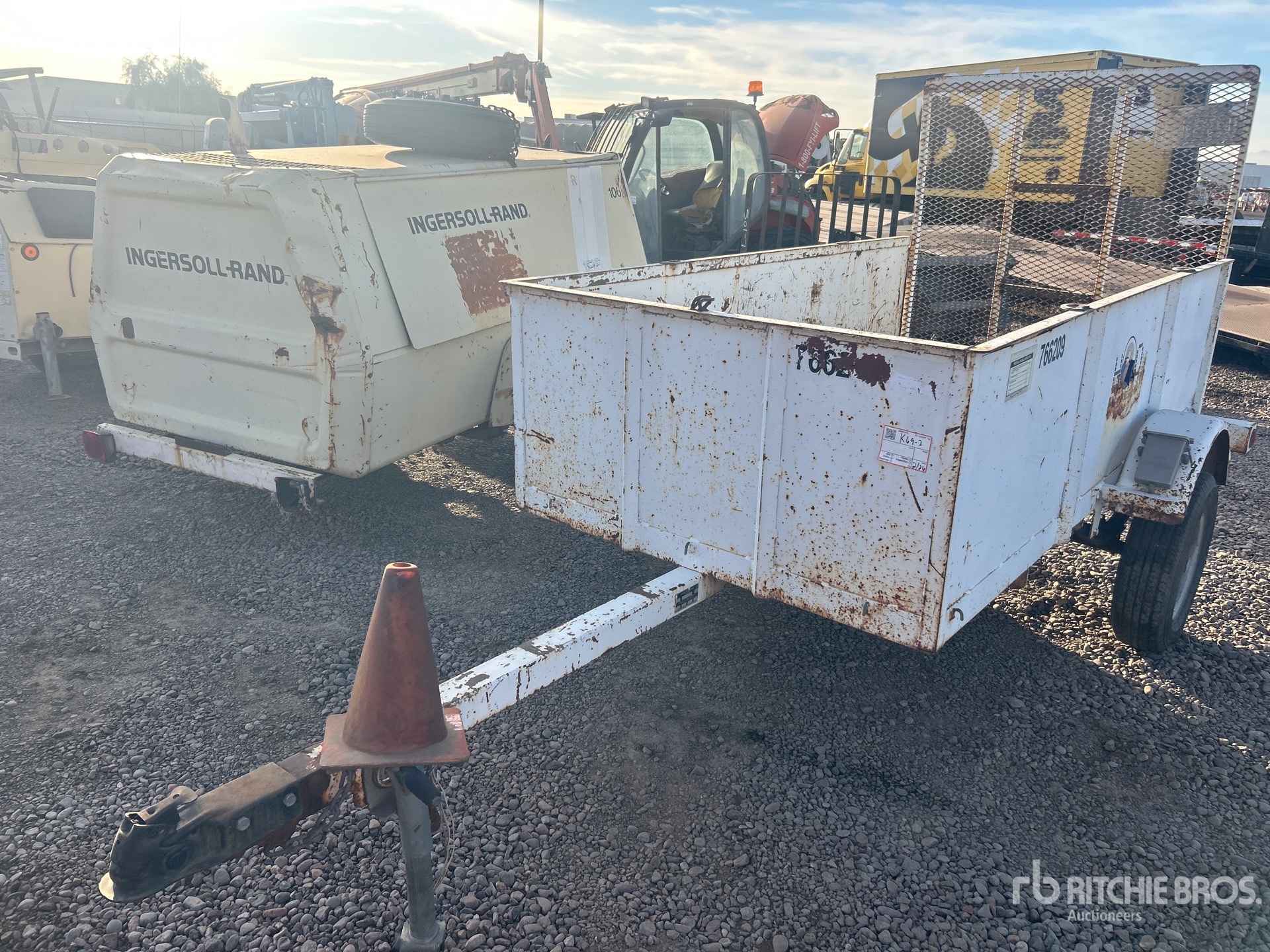 General Appearance with Picture, Left Front Corner