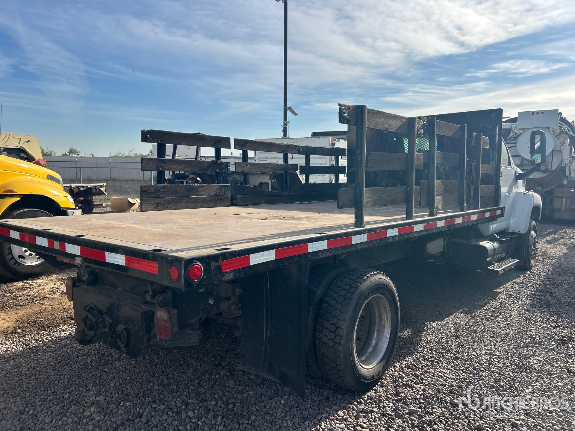 General Appearance with Image, coin arrière droit