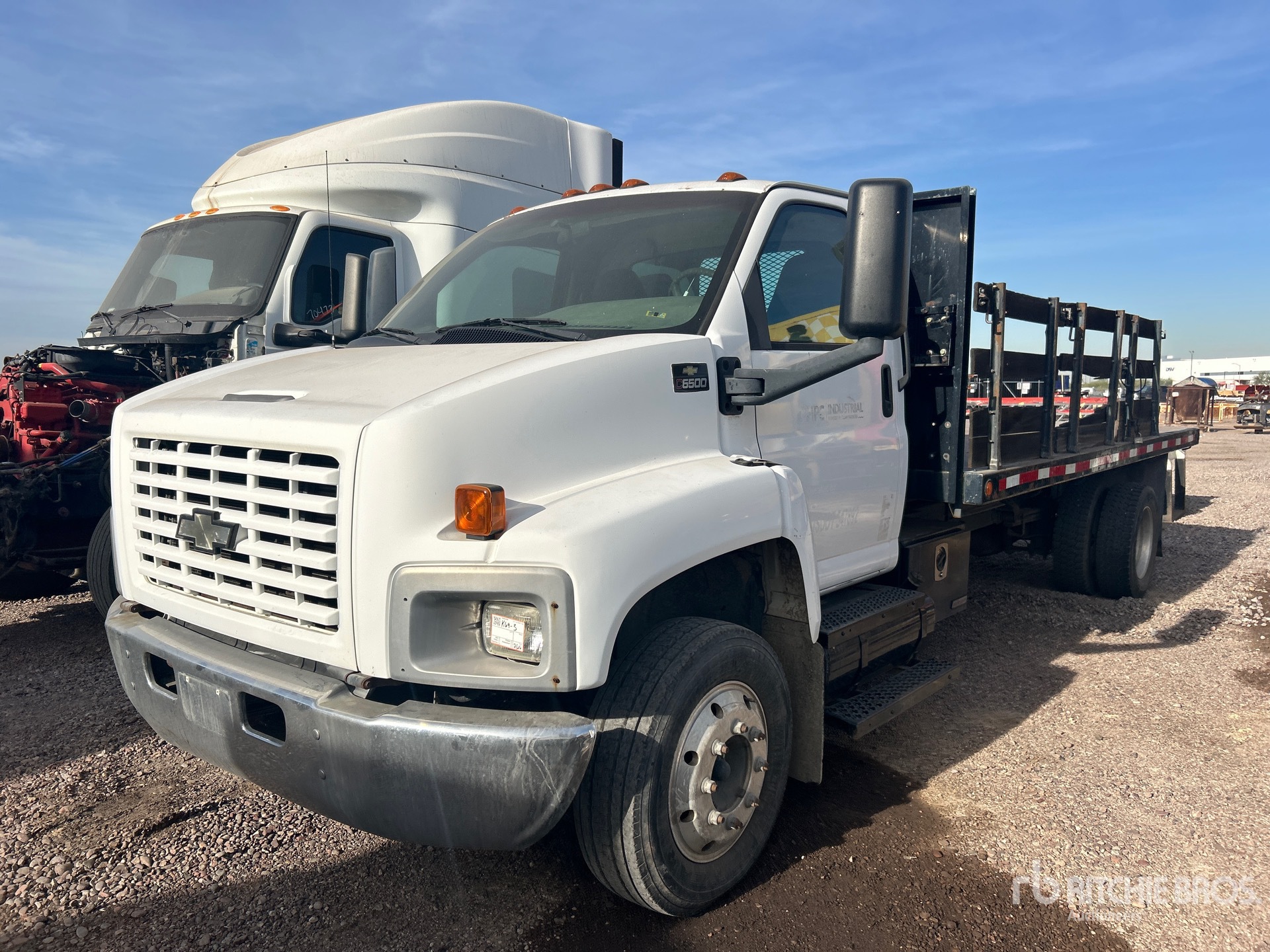 General Appearance with Image, coin avant gauche