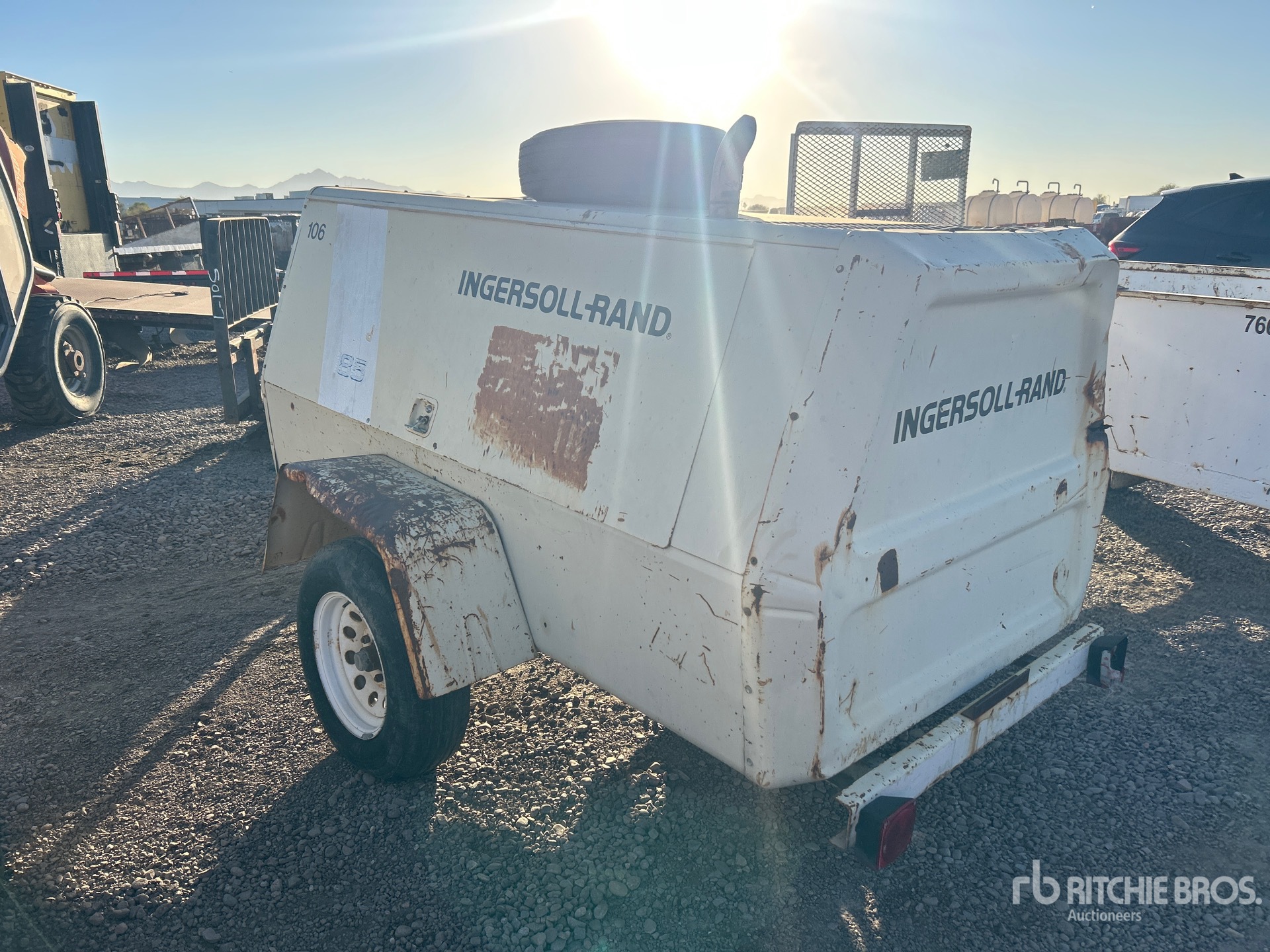 General Appearance with Picture, Left Rear Corner