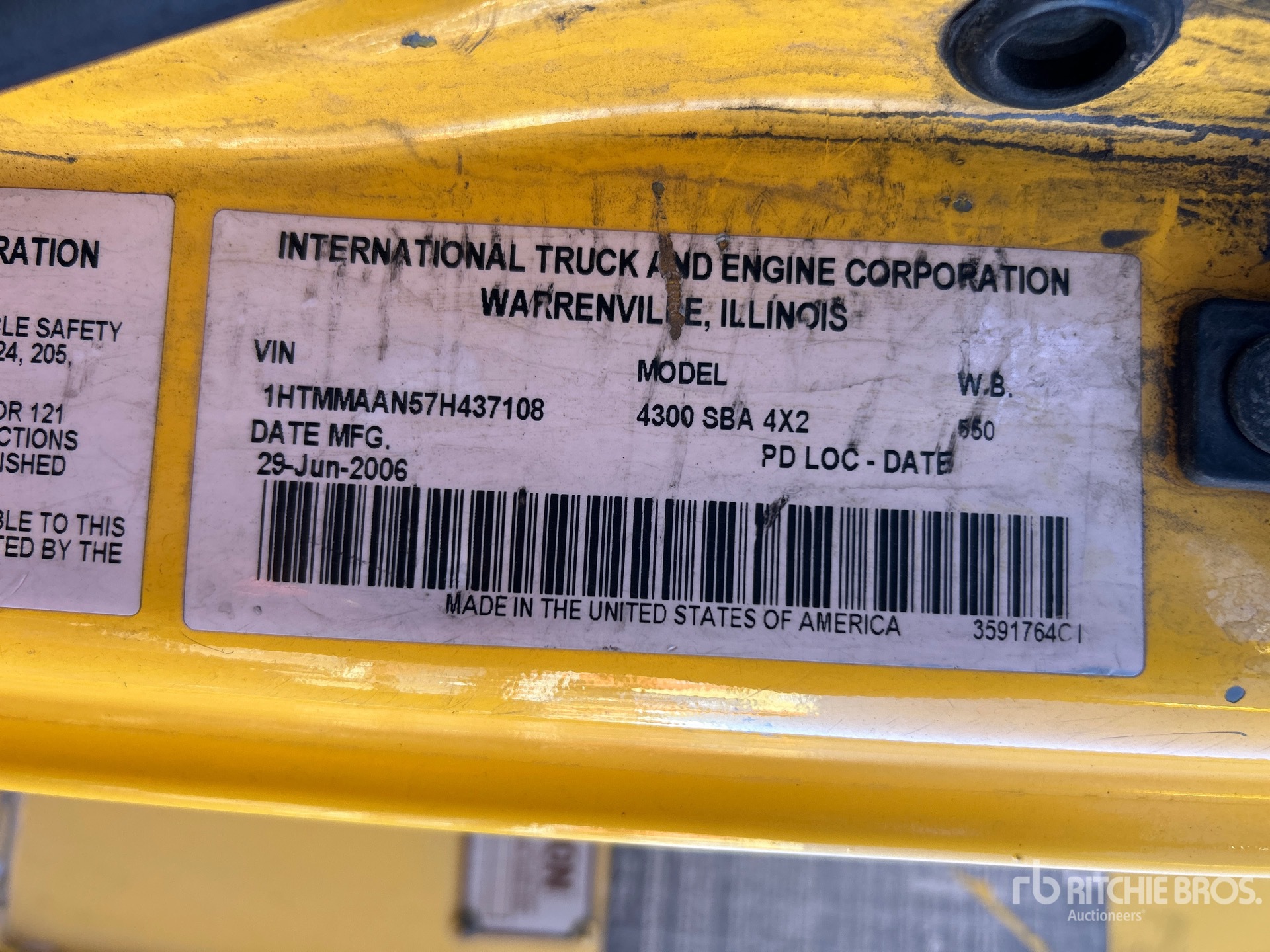 General Appearance with Numéro de série/Numéro d'identification du véhicule automobile