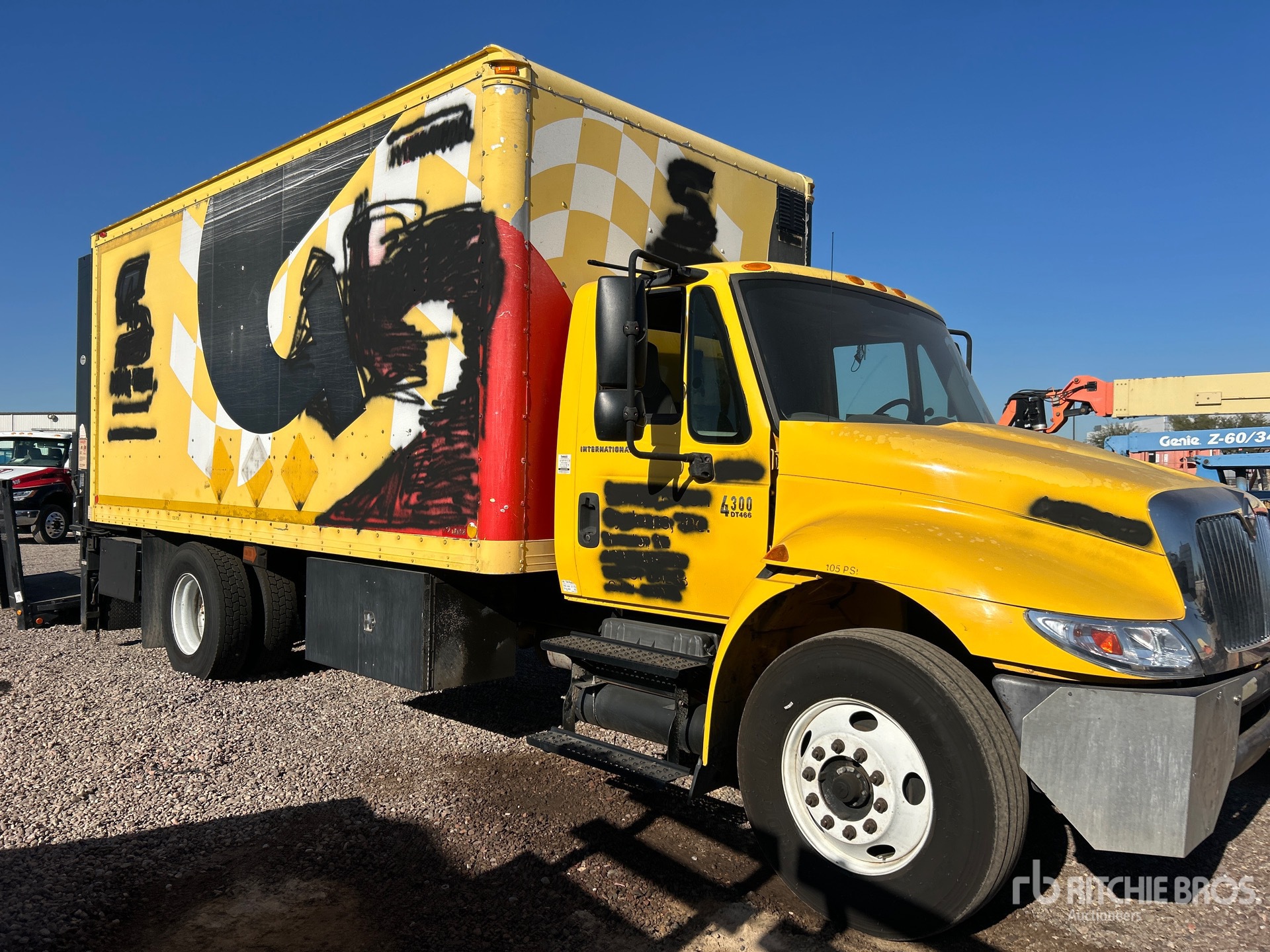 General Appearance with Image, coin avant droit