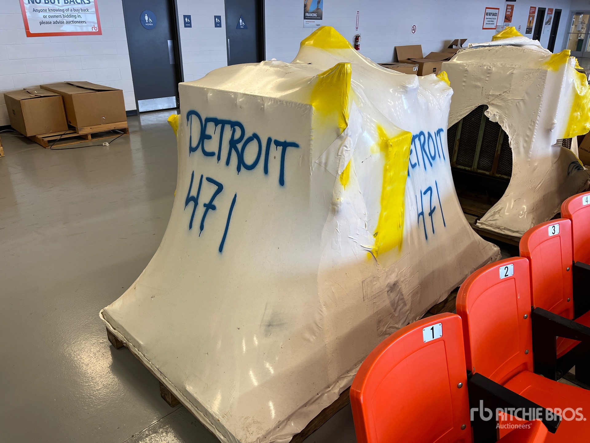 General Appearance with Bild, Ecke hinten rechts