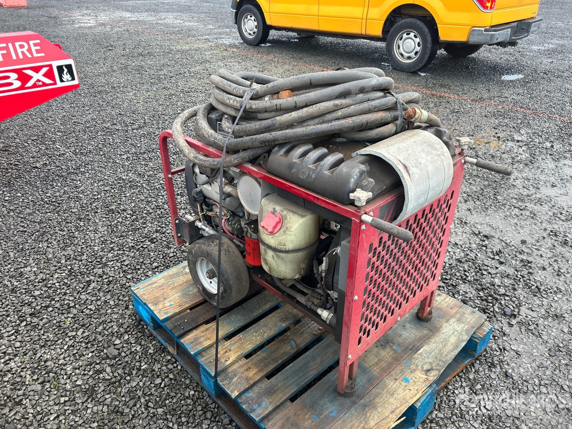 Aspect général with Image, coin arrière droit