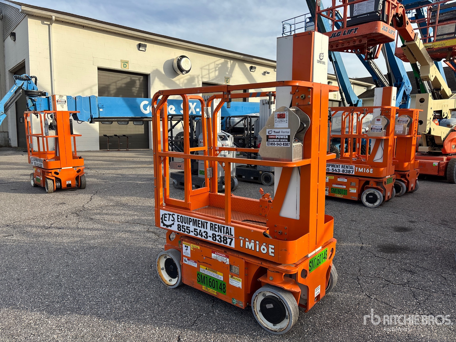 General Appearance with Imagen: esquina delantera derecha