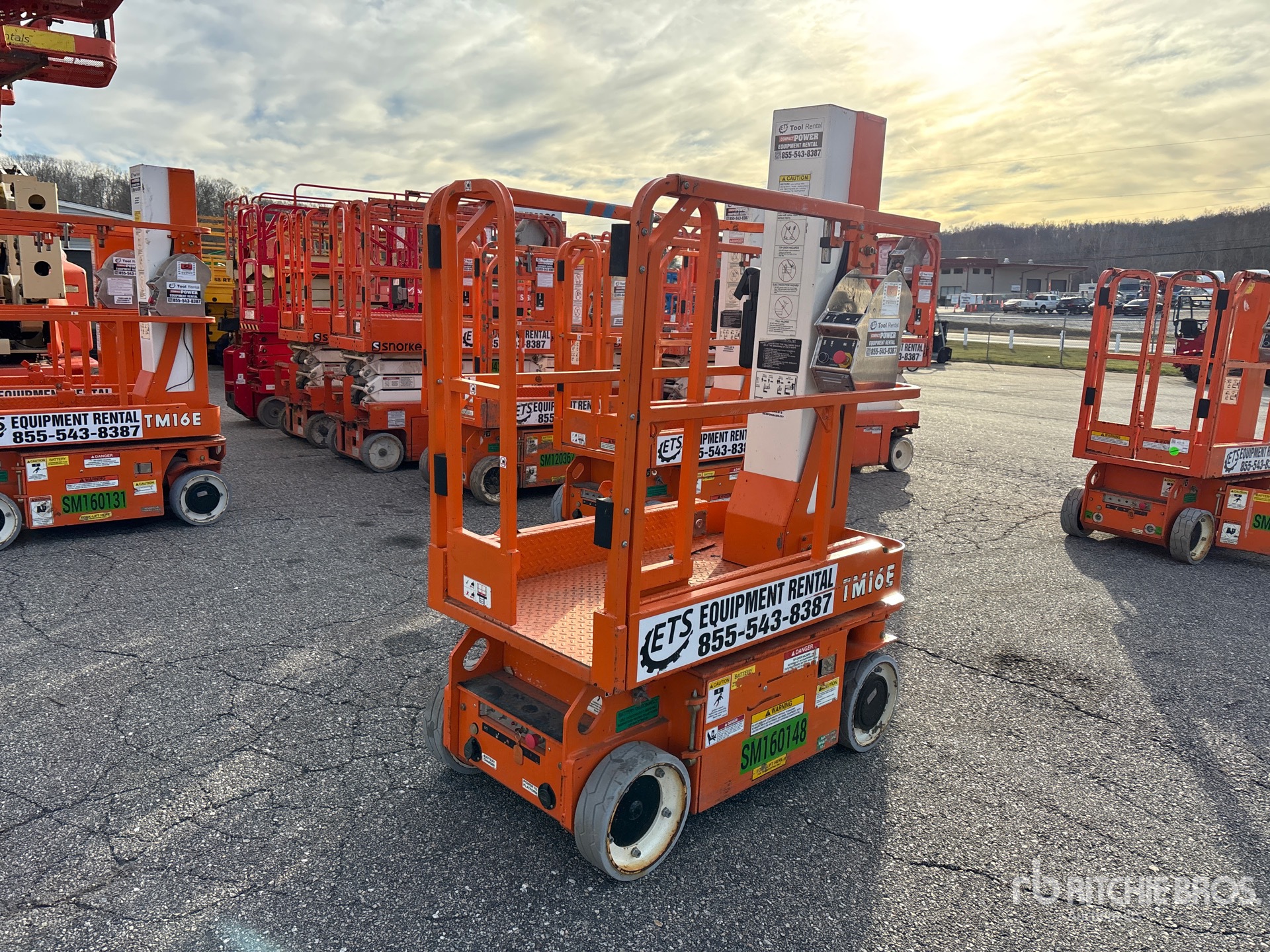 General Appearance with Imagen: esquina trasera derecha