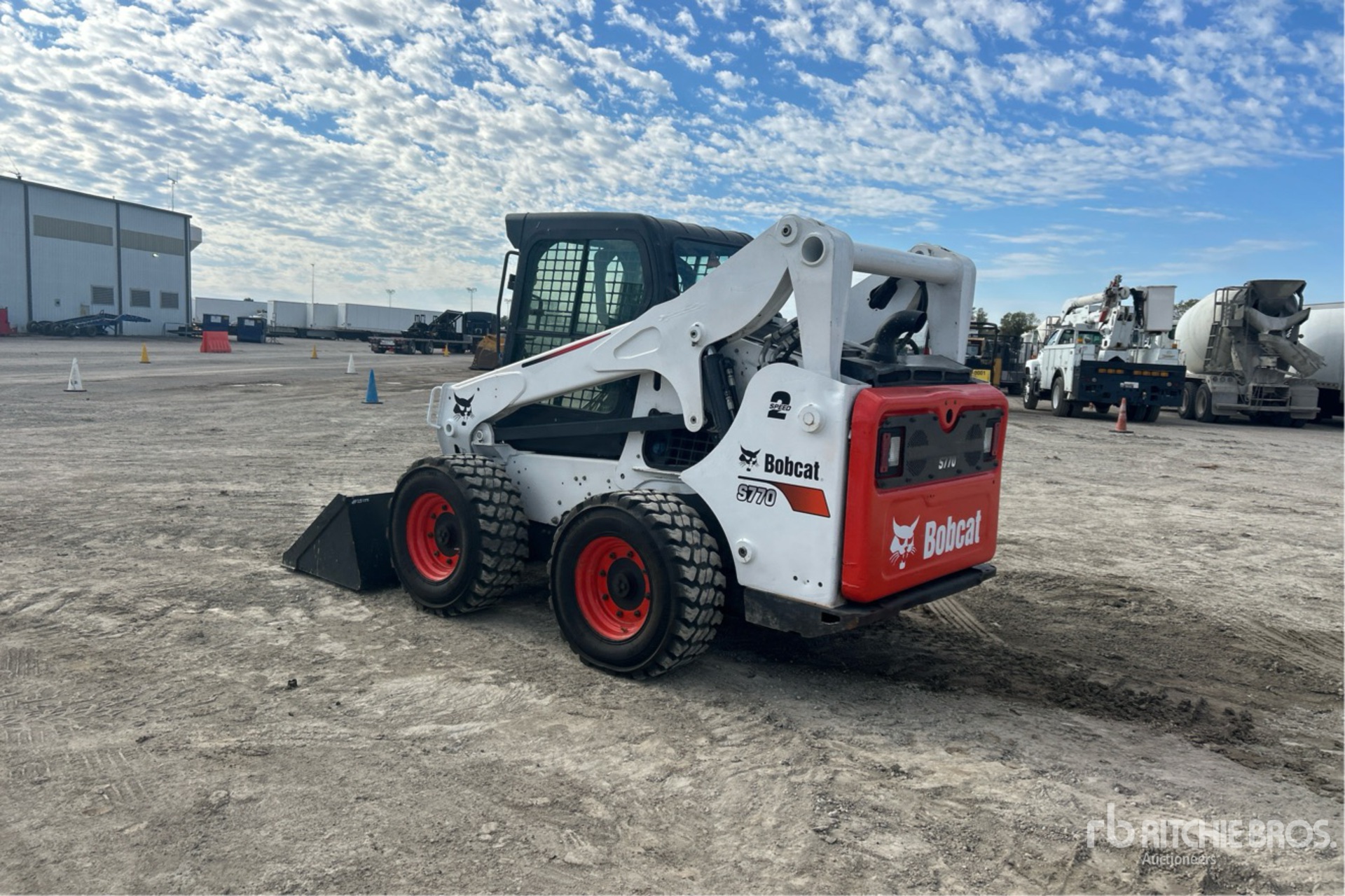 General Appearance with Imagen: esquina trasera izquierda