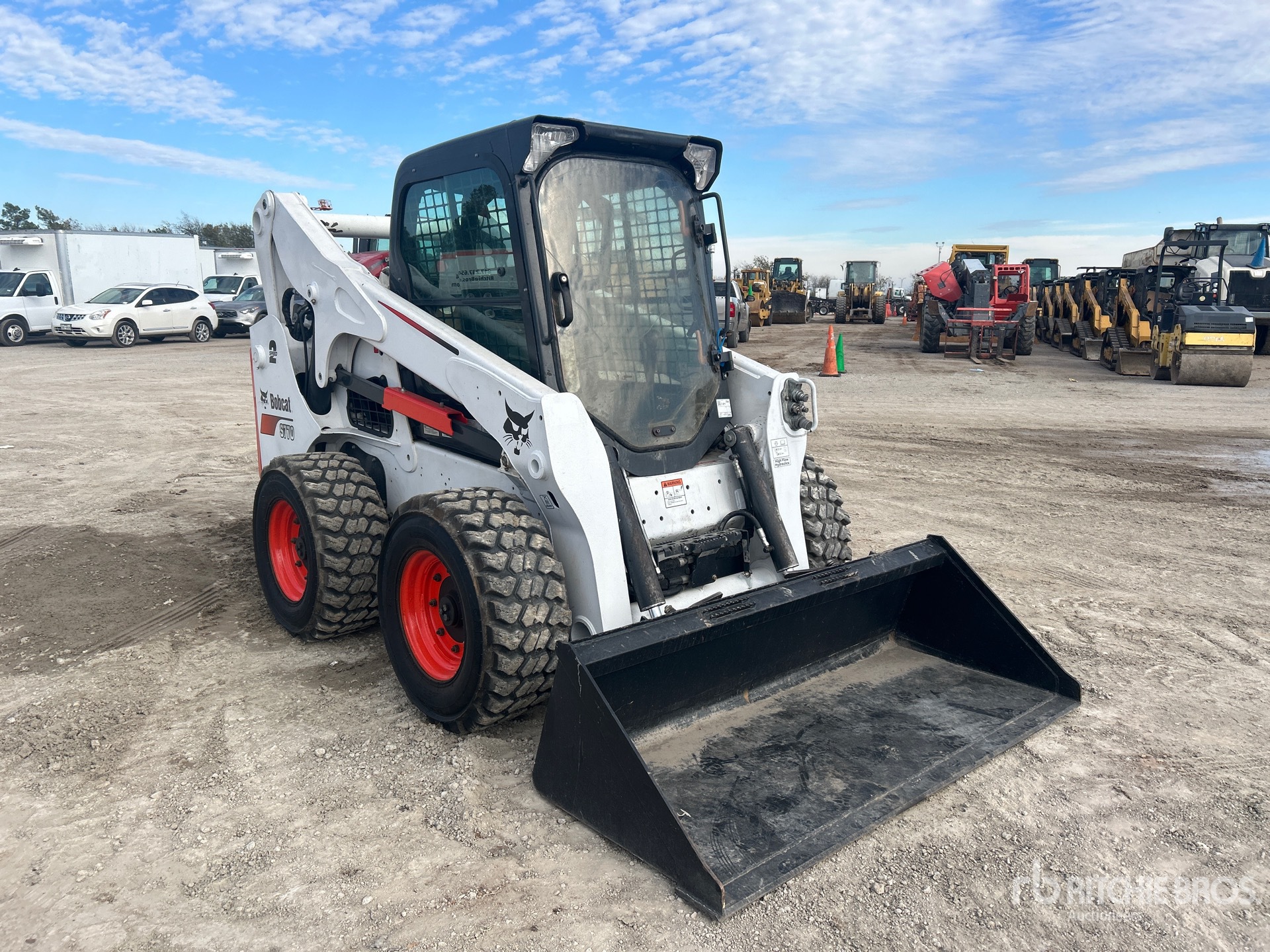 General Appearance with Picture, Right Front Corner