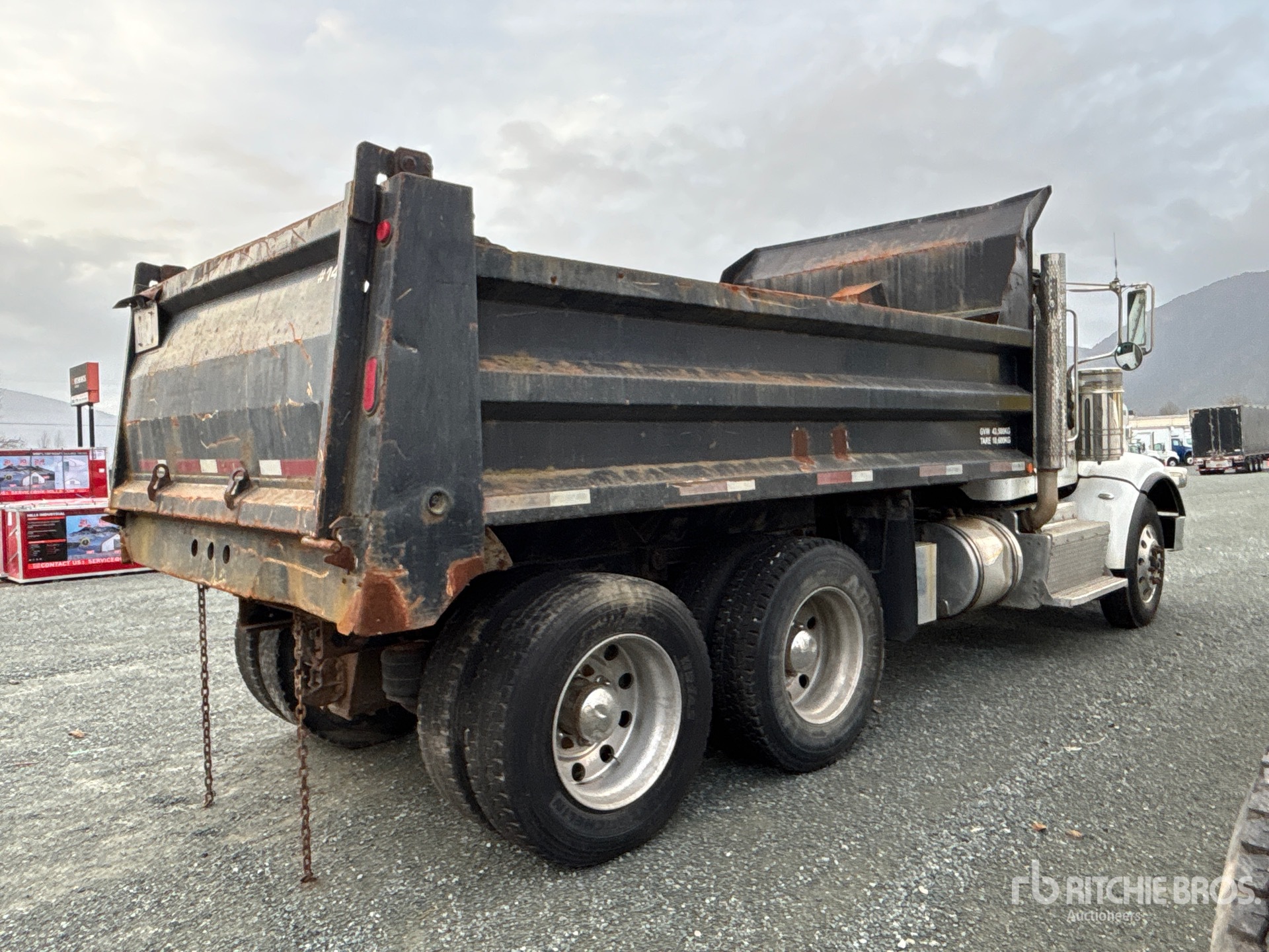 General Appearance with Bild, Ecke hinten rechts