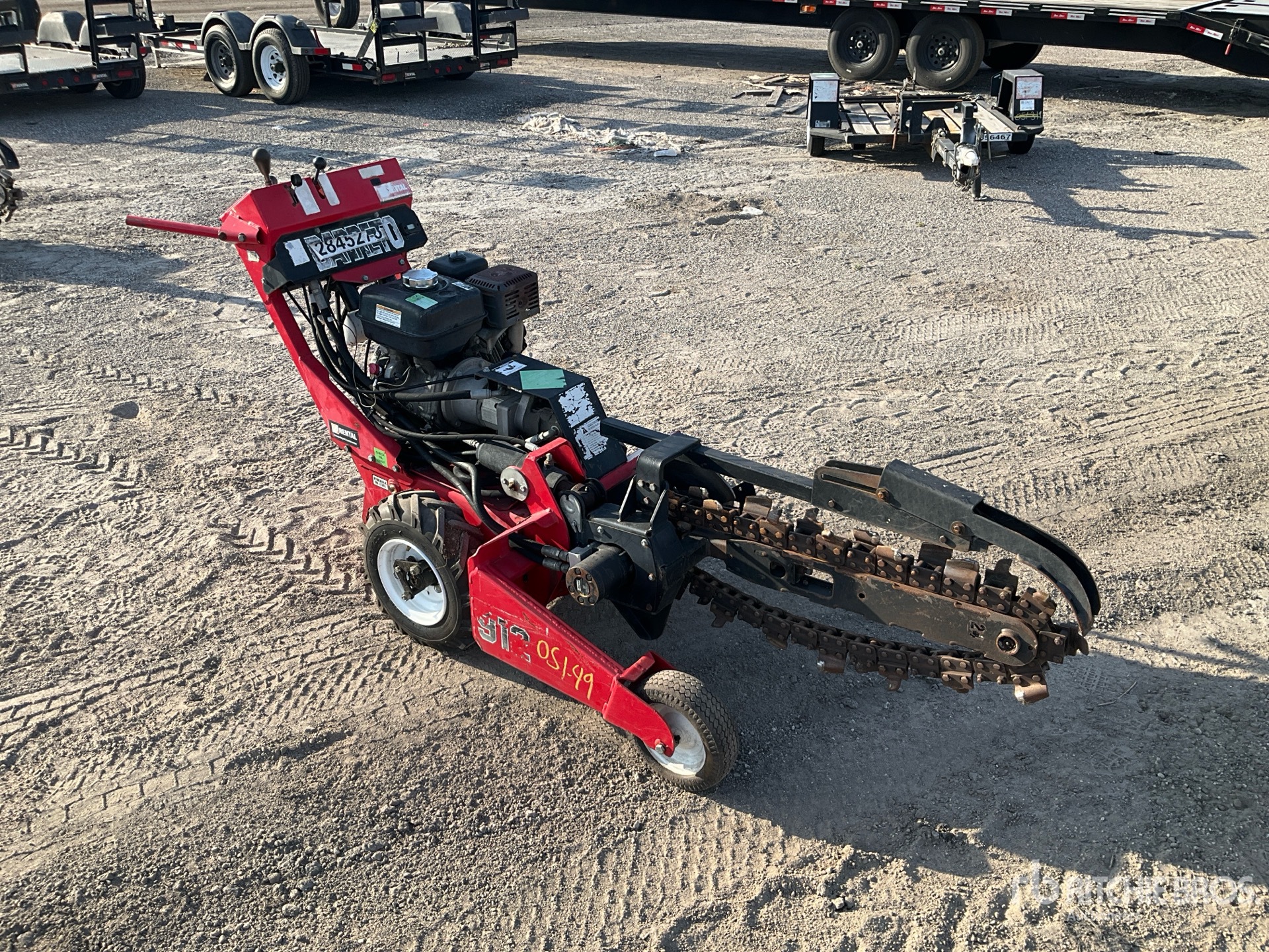 General Appearance with Picture, Right Front Corner