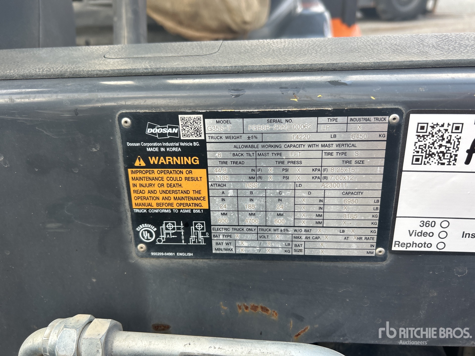 General Appearance with Serial Number / VIN