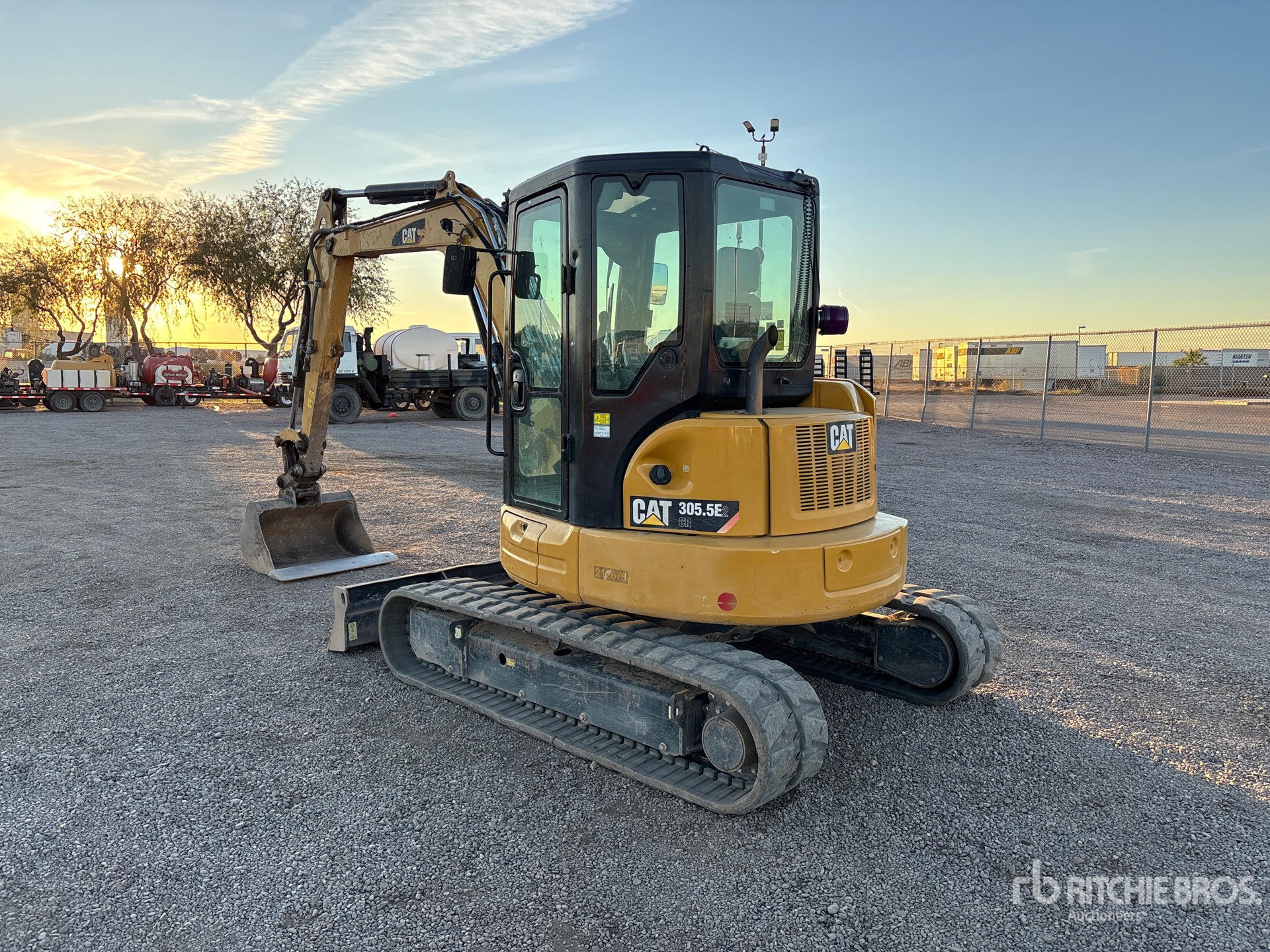 General Appearance with Picture, Left Rear Corner