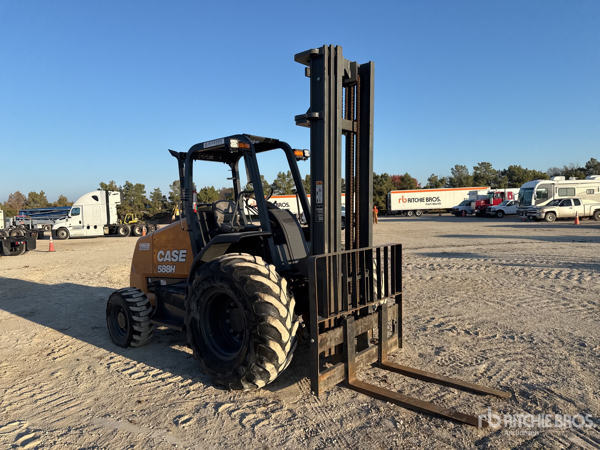 General Appearance with Picture, Right Front Corner