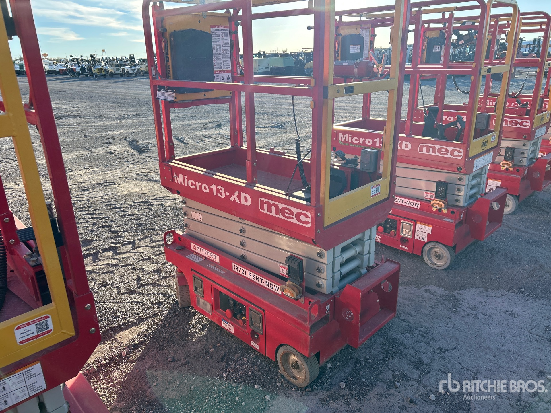 General Appearance with Imagen: esquina trasera izquierda