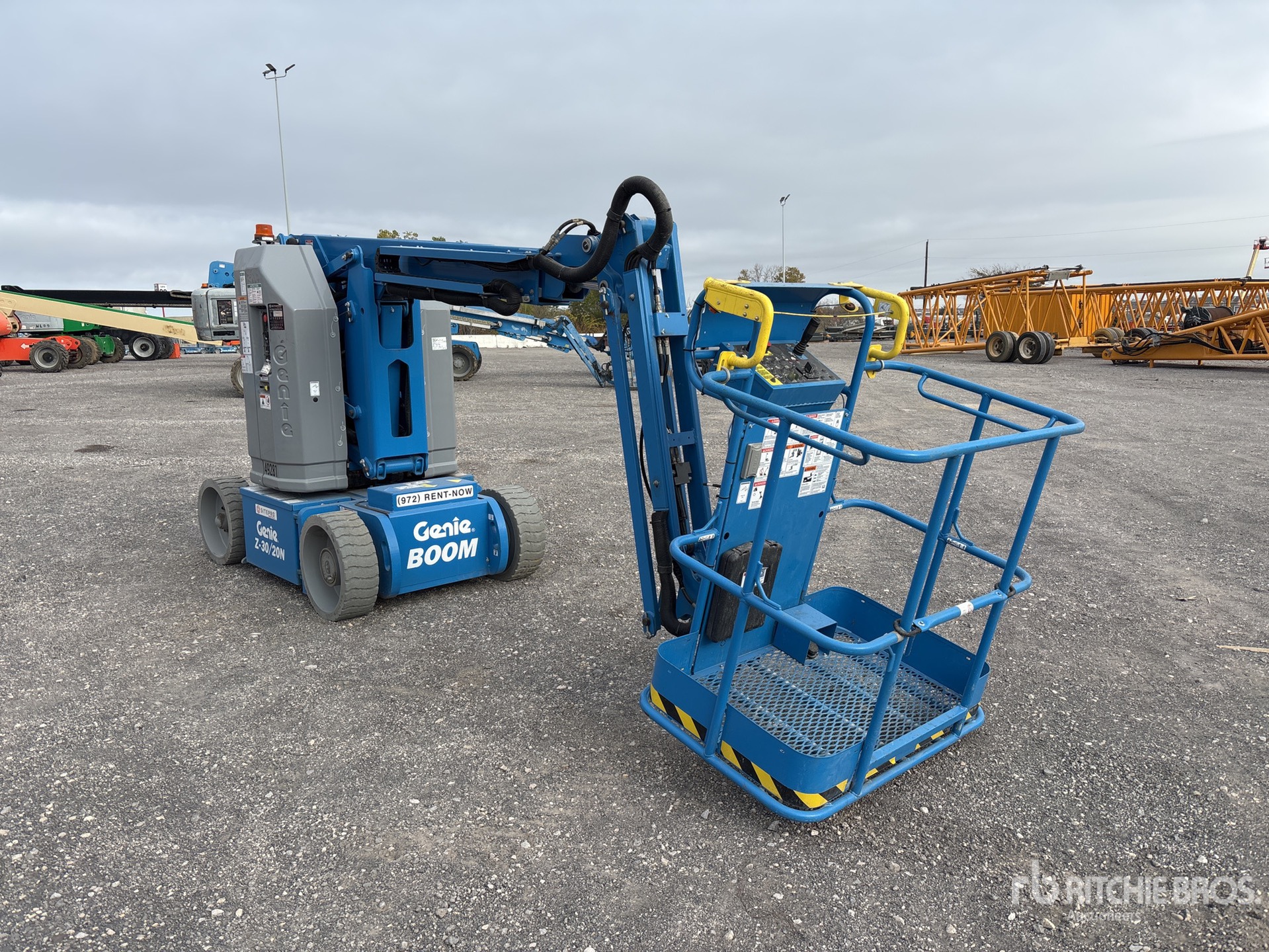 General Appearance with Picture, Right Front Corner