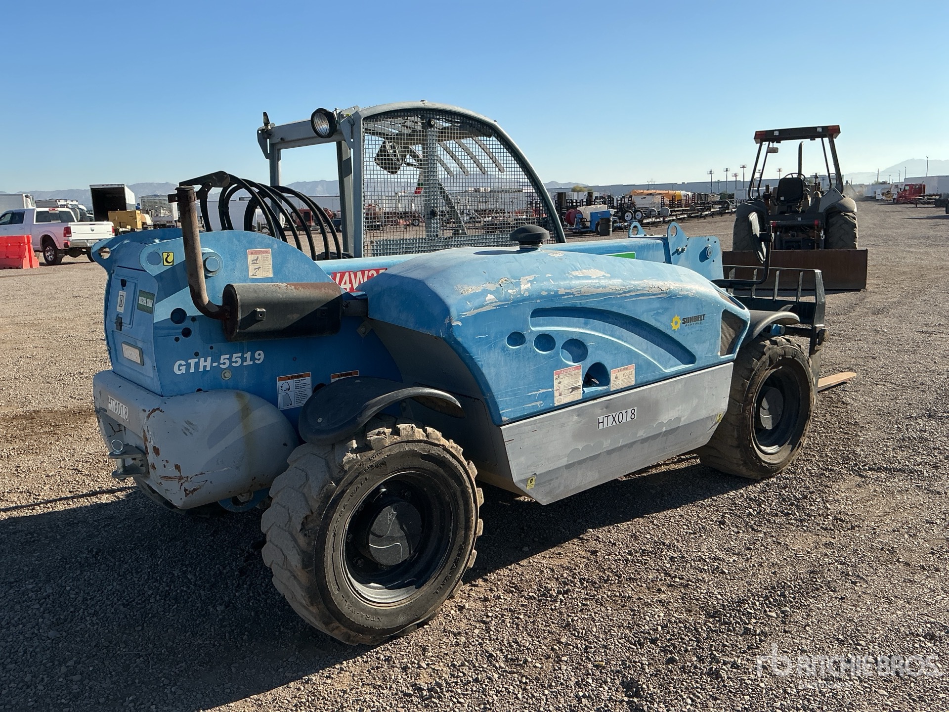 General Appearance with Picture, Right Rear Corner