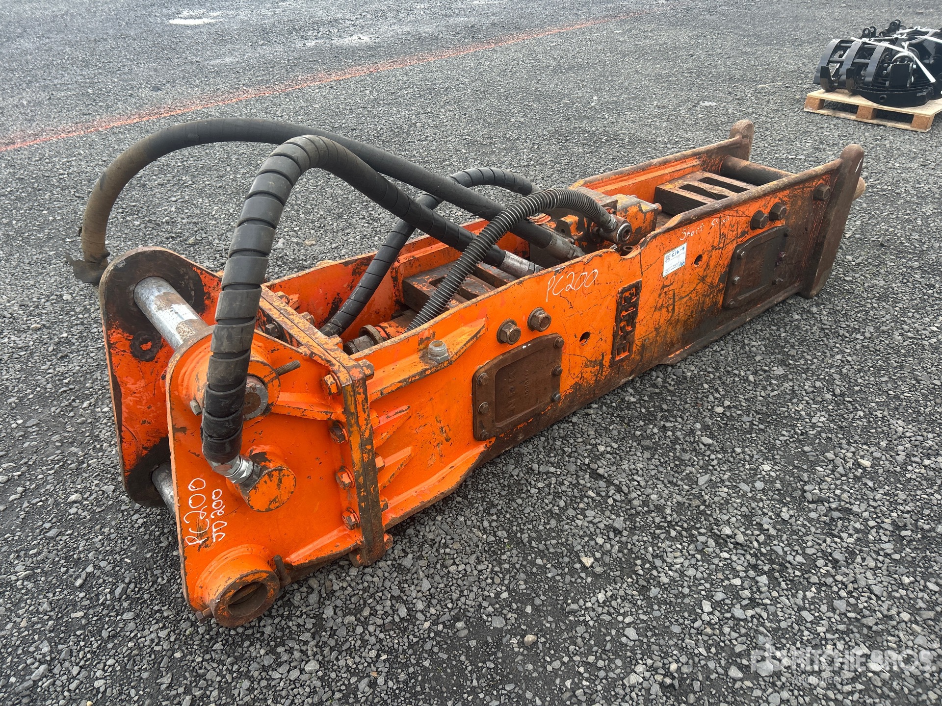 General Appearance with Picture, Left Rear Corner