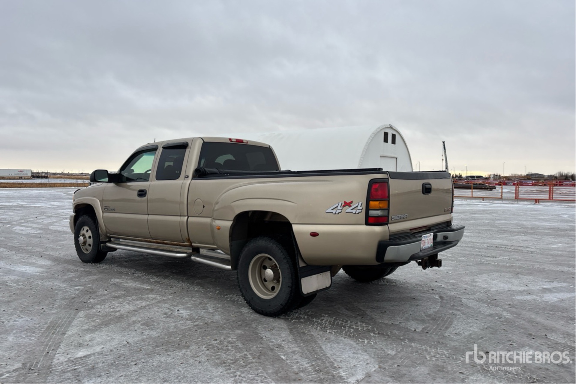 General Appearance with Imagen: esquina trasera izquierda