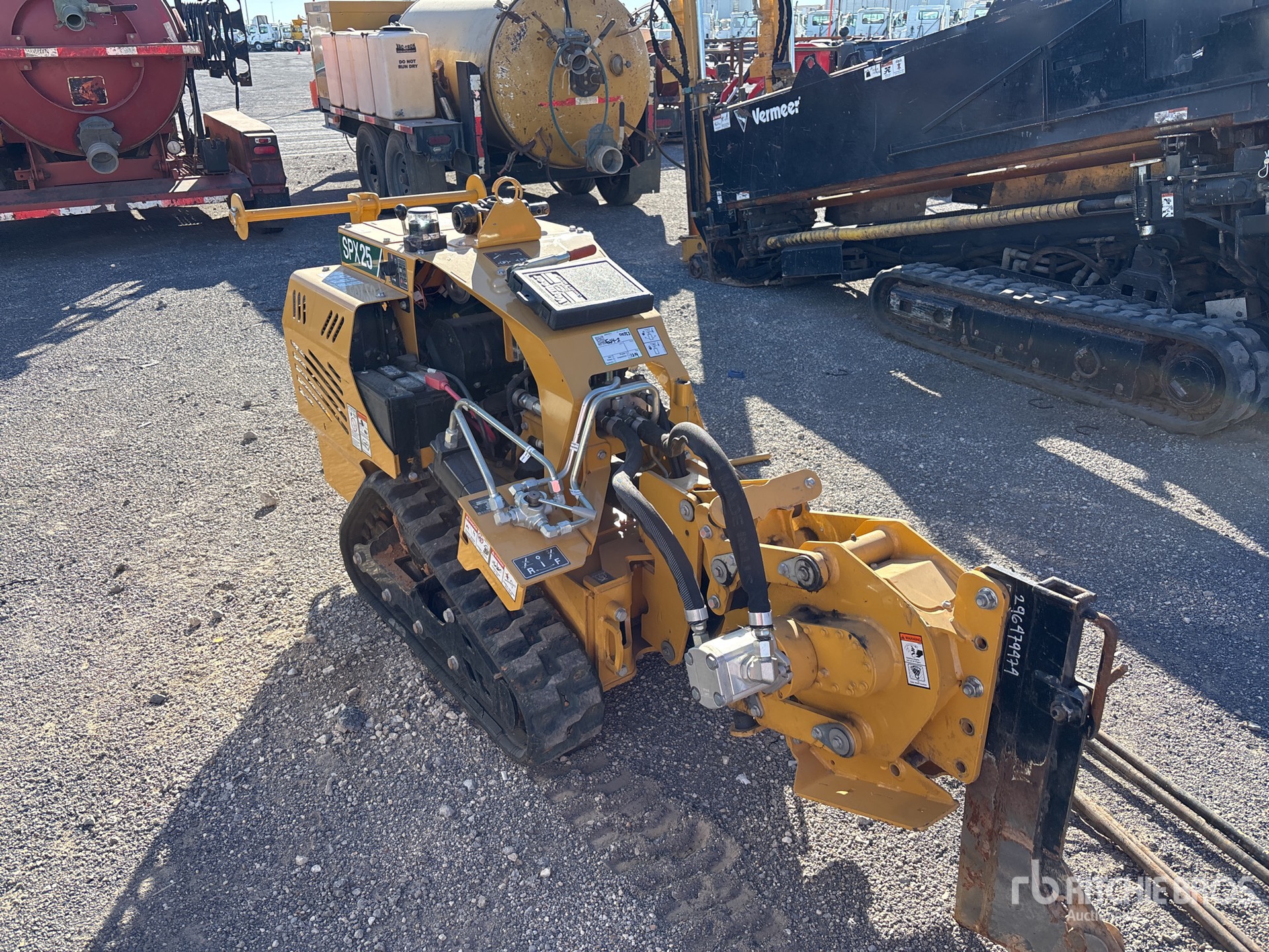 General Appearance with Image, coin avant droit