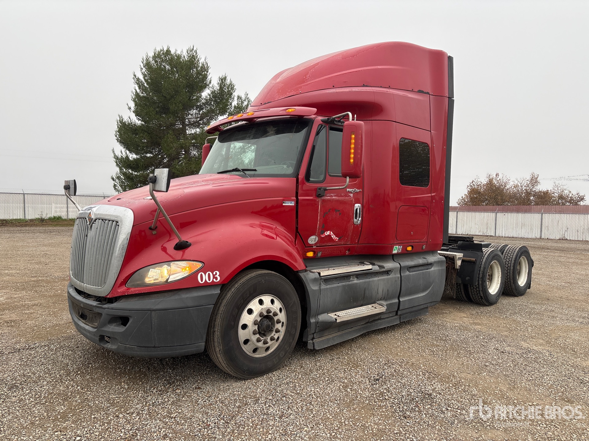 General Appearance with Picture, Left Front Corner