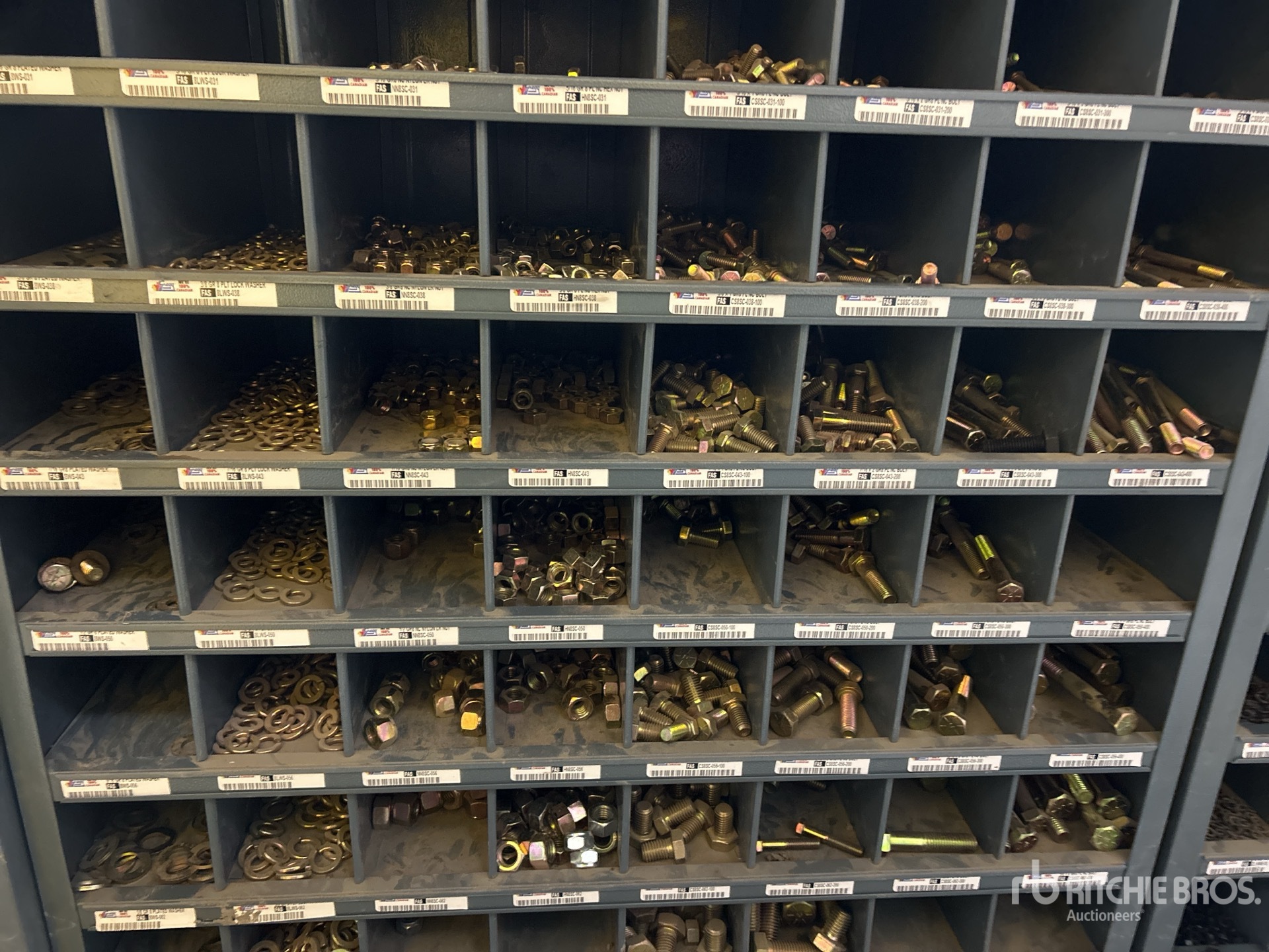 General Appearance with Foto, angolo anteriore destro