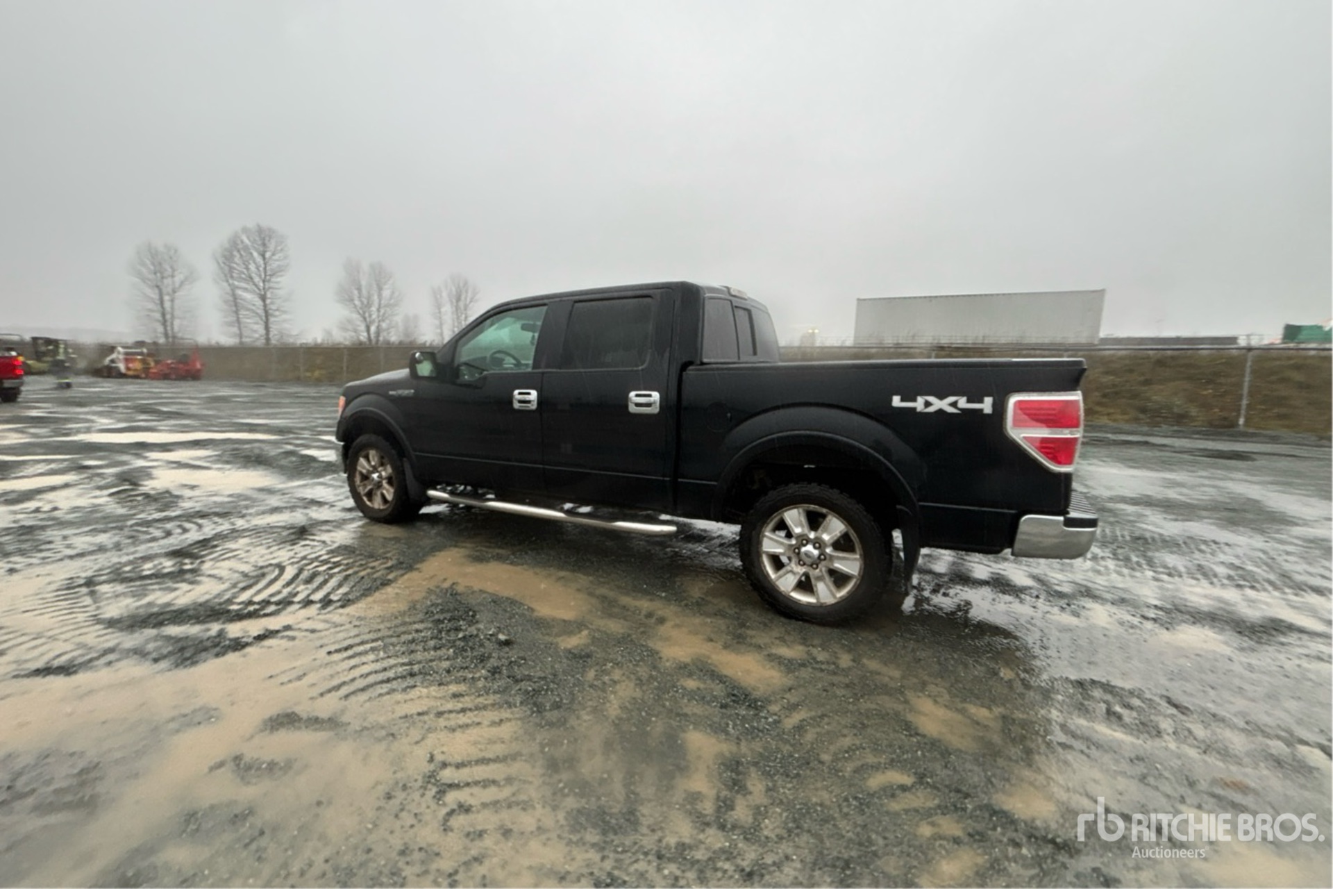 General Appearance with Picture, Left Rear Corner