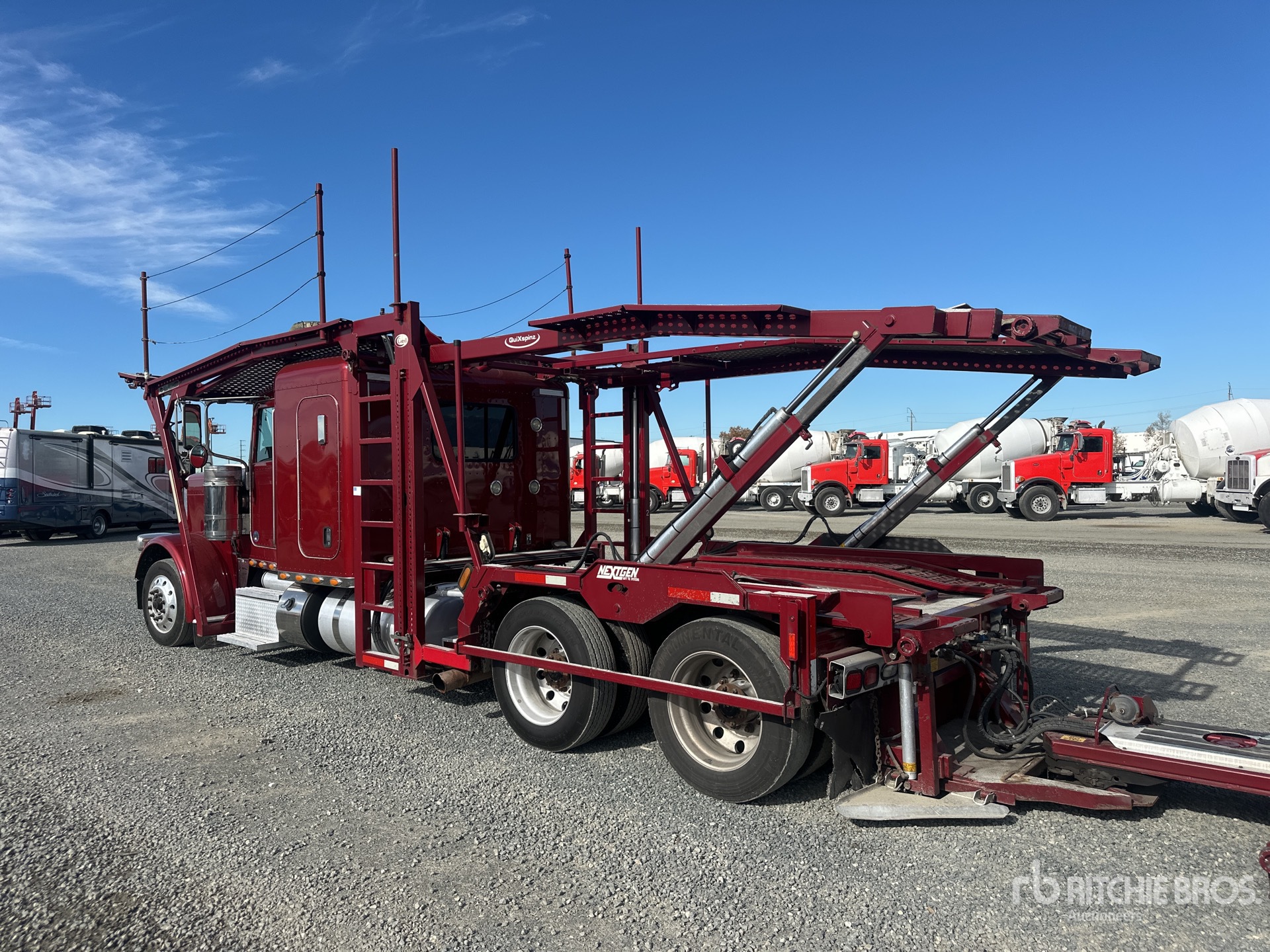 General Appearance with Bild, Ecke hinten links