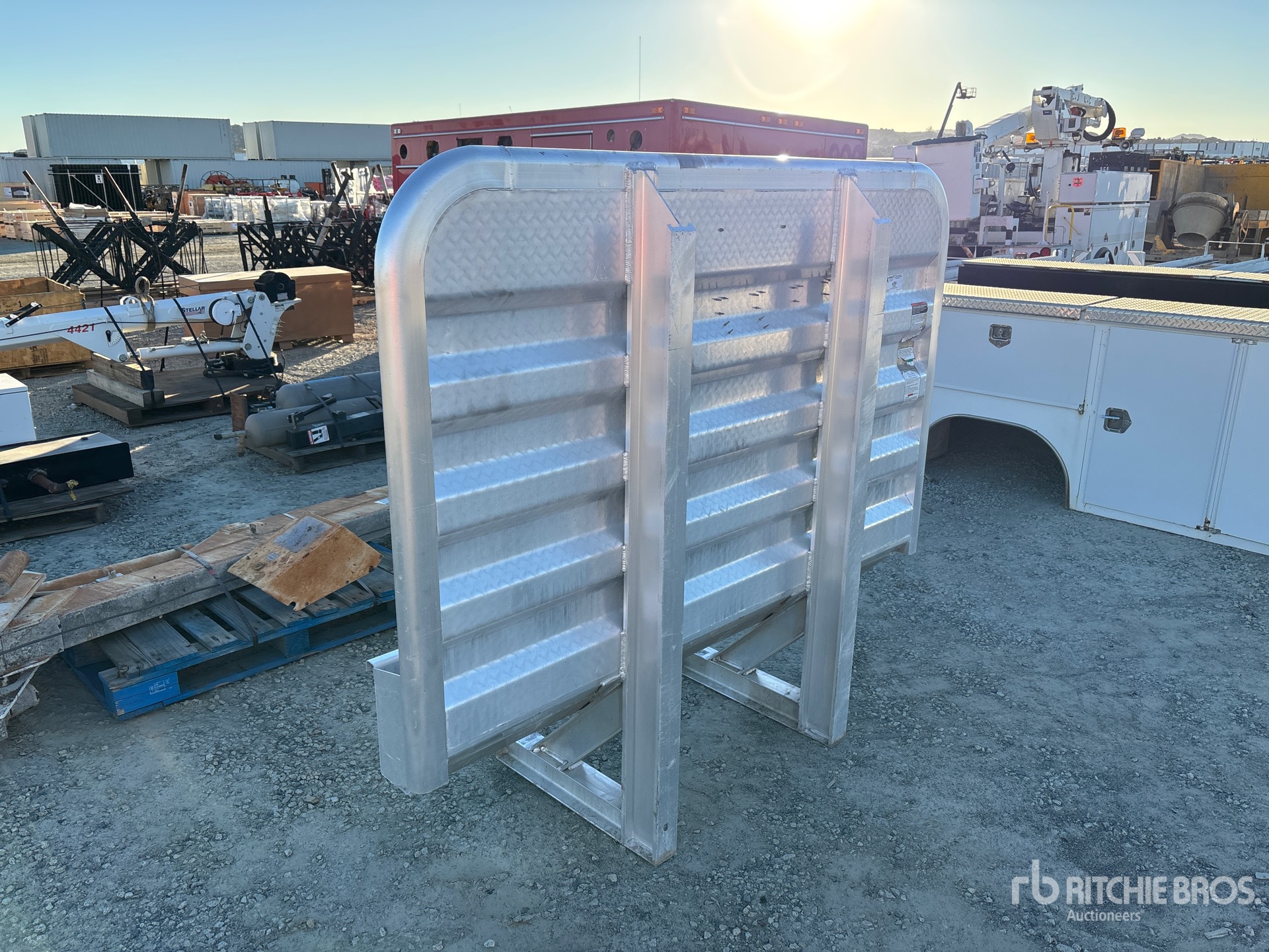 Aspect général with Image, coin arrière gauche