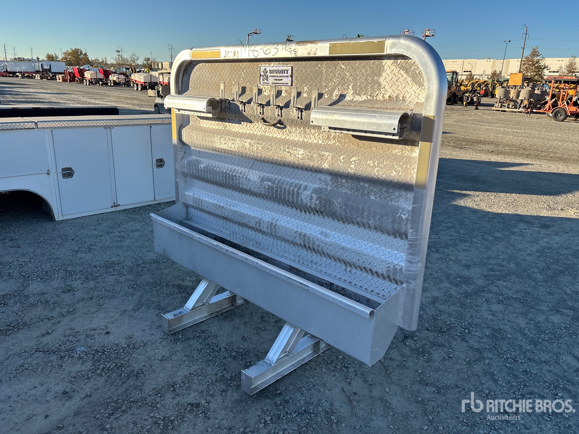 Aspect général with Image, coin avant gauche