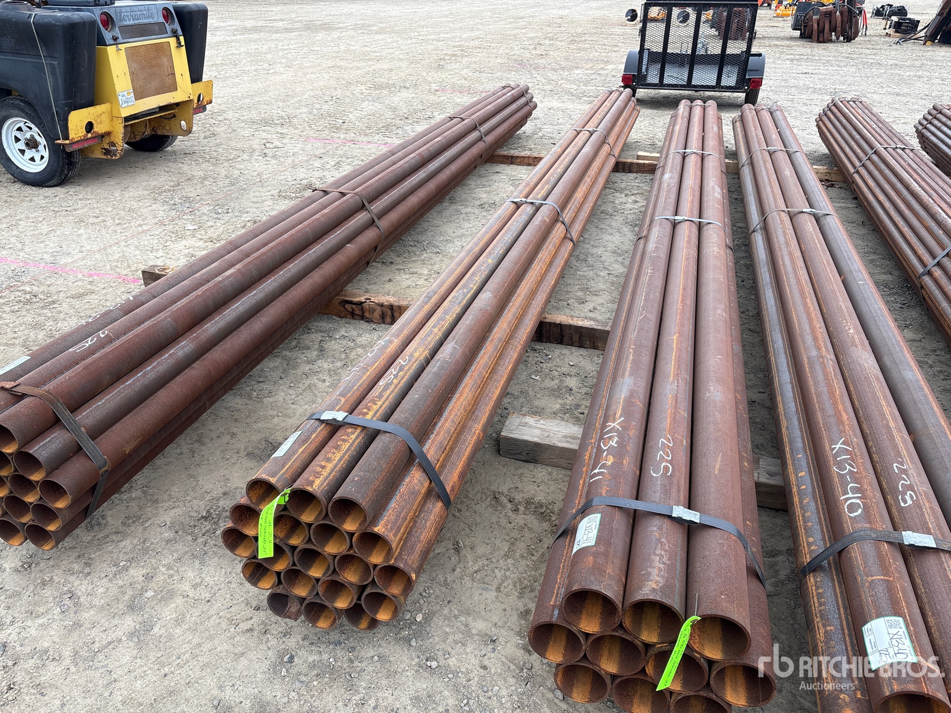 General Appearance with Bild, Ecke vorne links