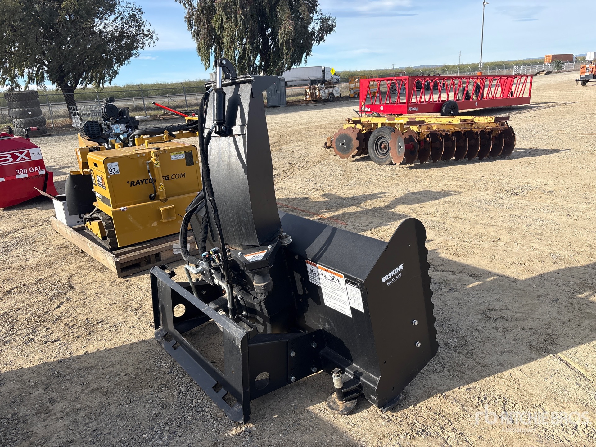 General Appearance with Zdjęcie, prawy dolny róg