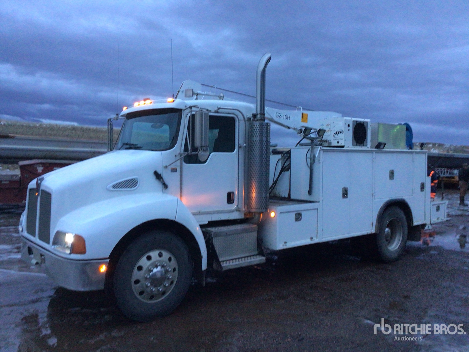 General Appearance with Featured Photo