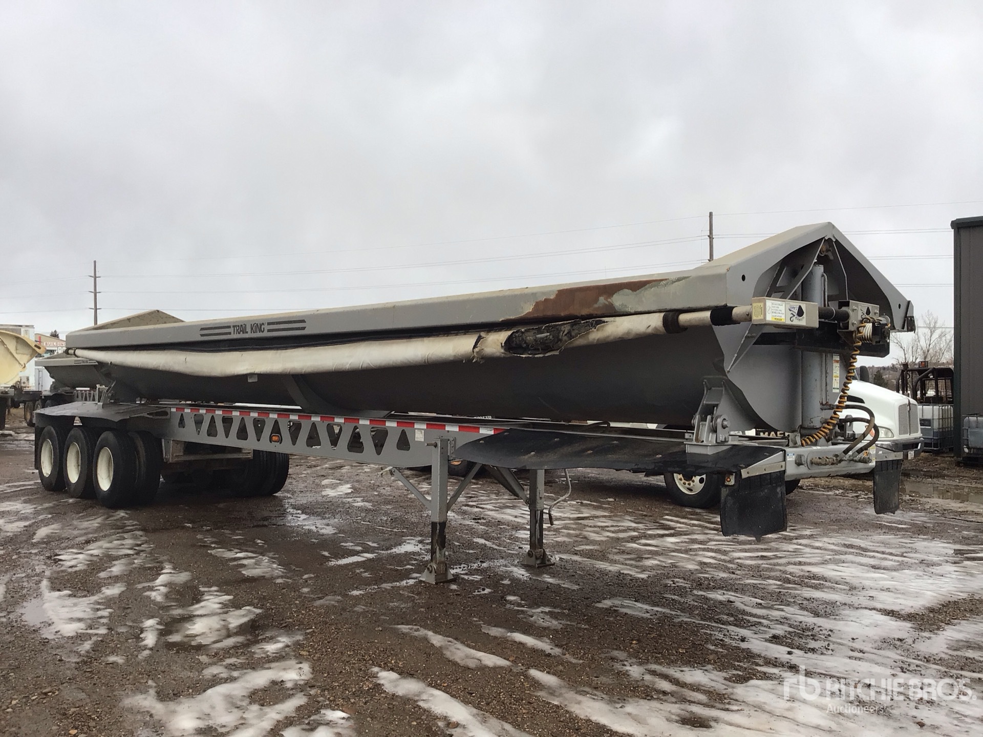 General Appearance with Foto, angolo anteriore destro