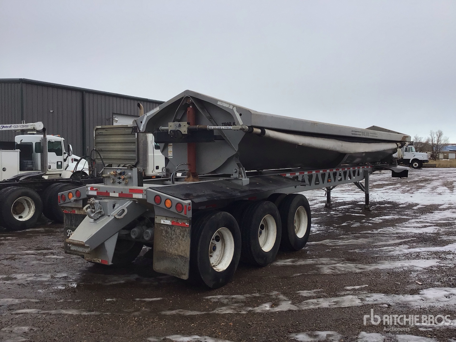 General Appearance with Foto, angolo anteriore sinistro